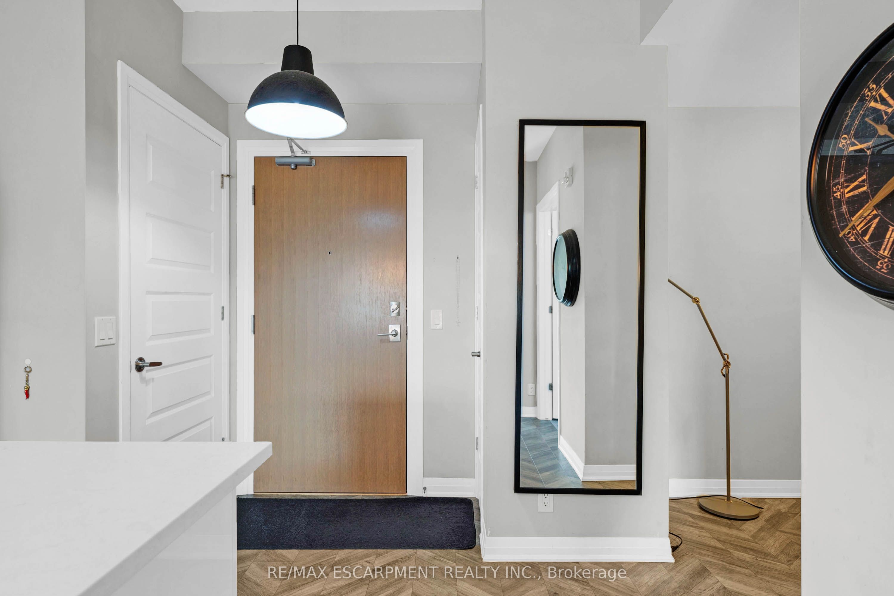 Unit 101 - 1105 LEGER Way, Milton 5