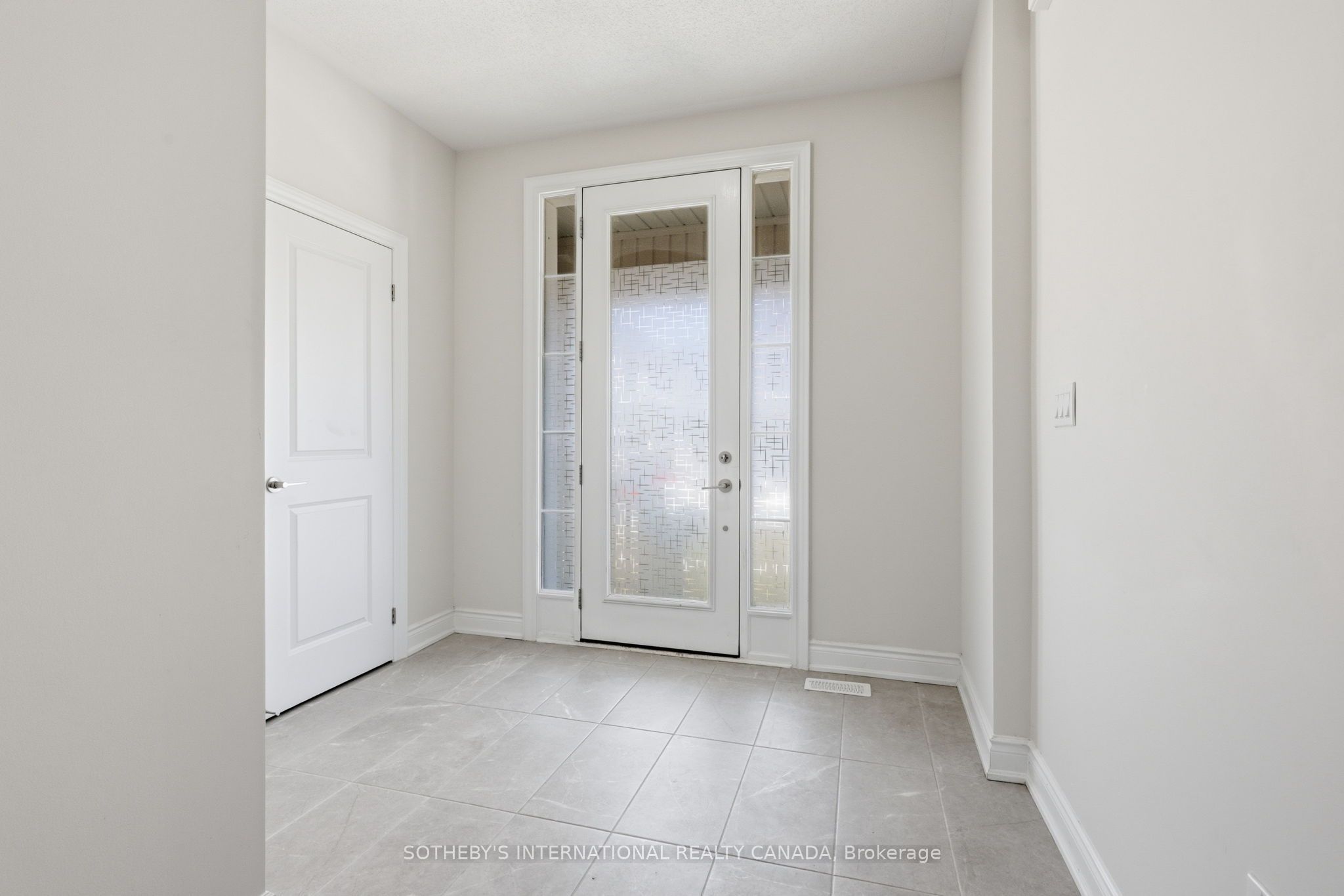 32 Bermondsey Way, Brampton 2