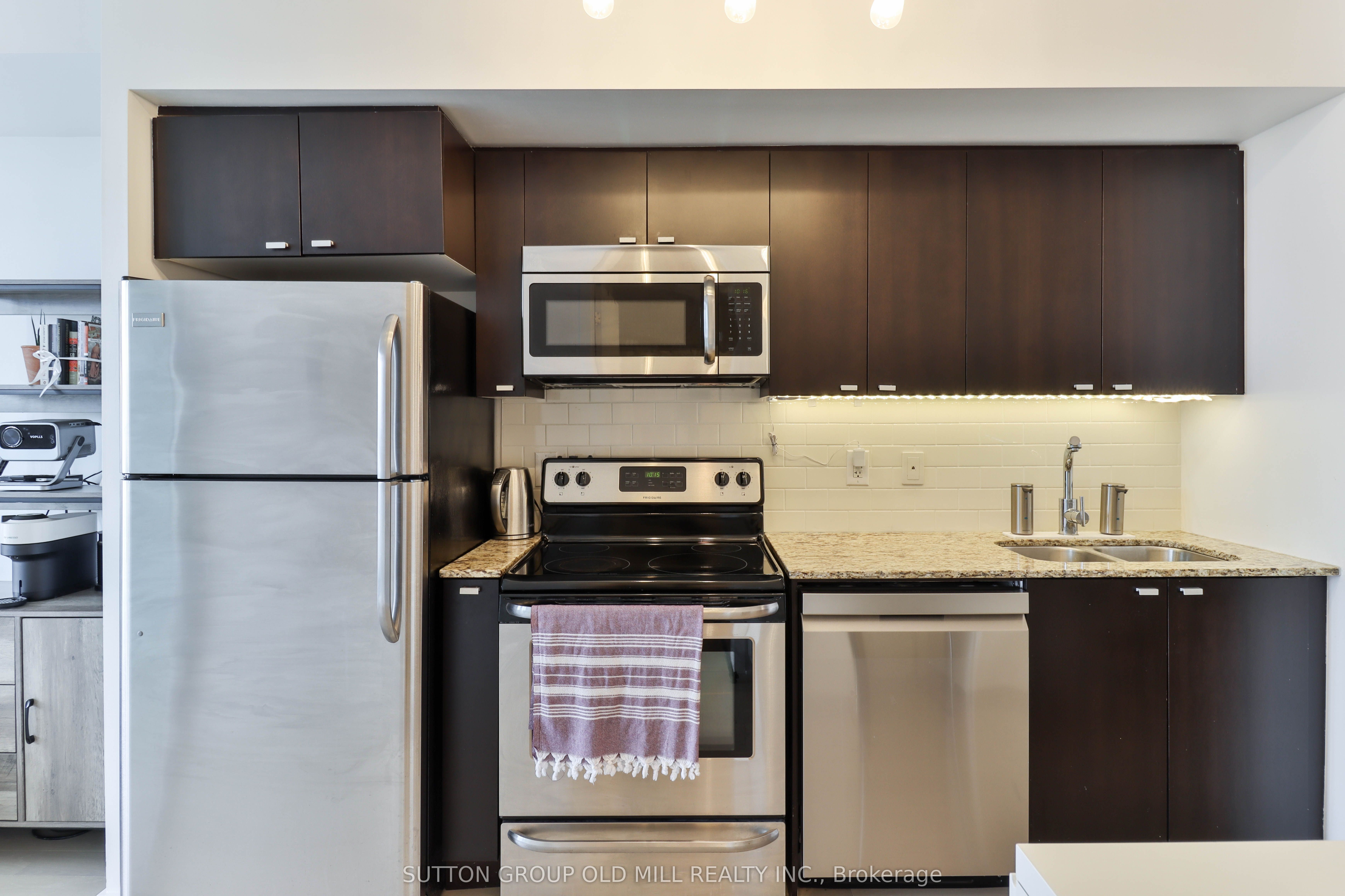 Unit 2709 - 105 The Queensway, Toronto 3
