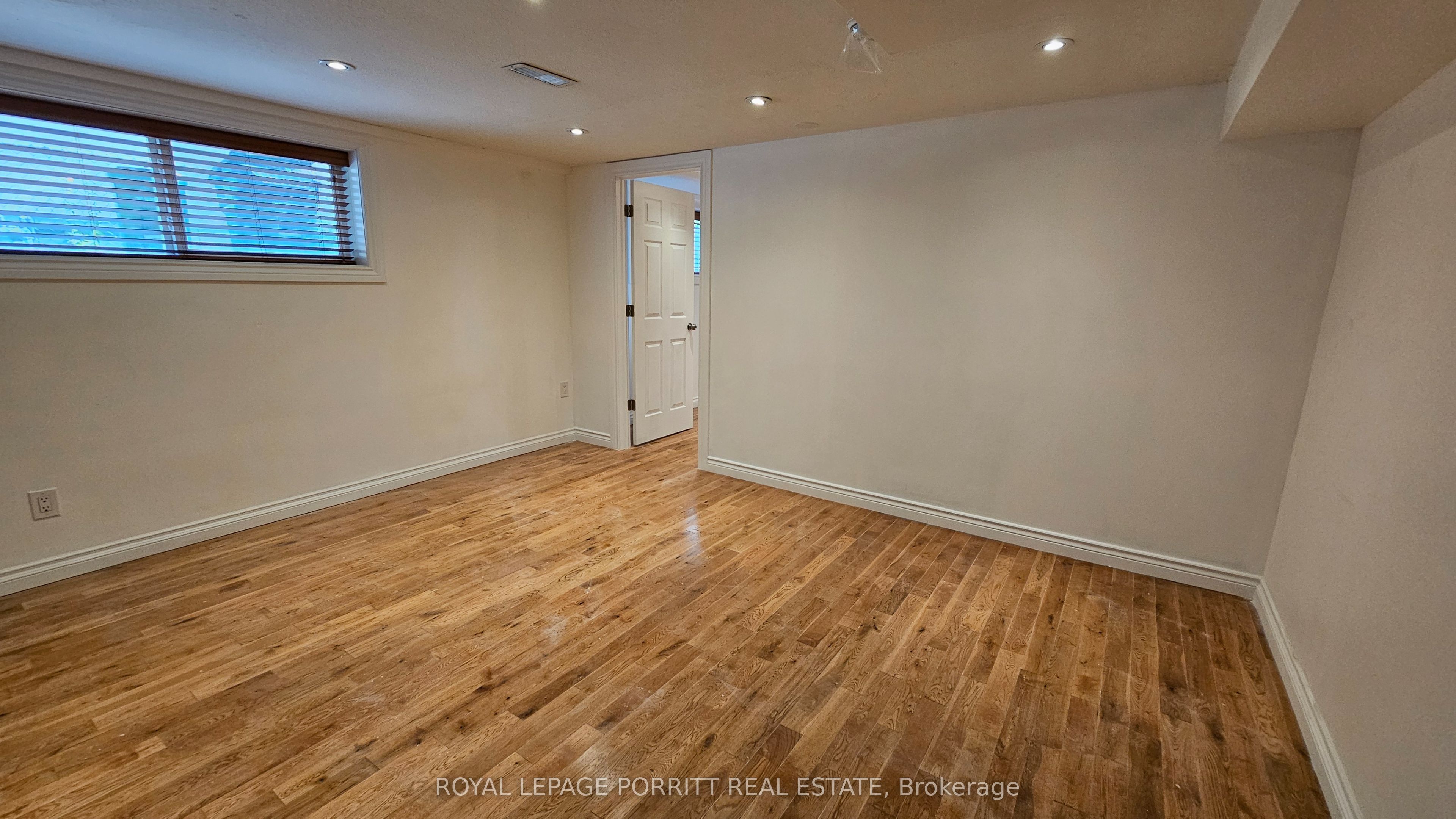 Unit B - 273 Delta Street, Etobicoke 3