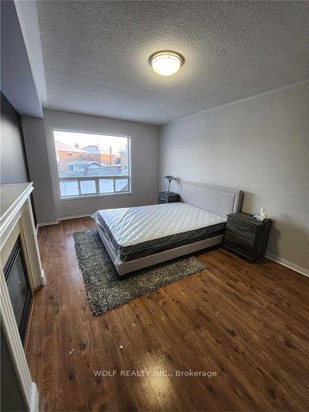 4743 Apple Blossom Circle, Mississauga 5