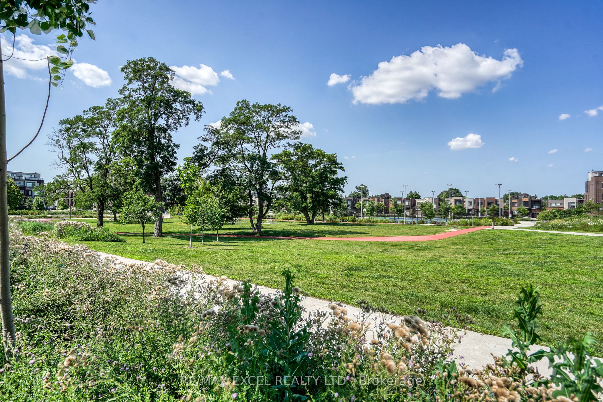 Unit Master Room - 70 William Duncan Road, North York 4