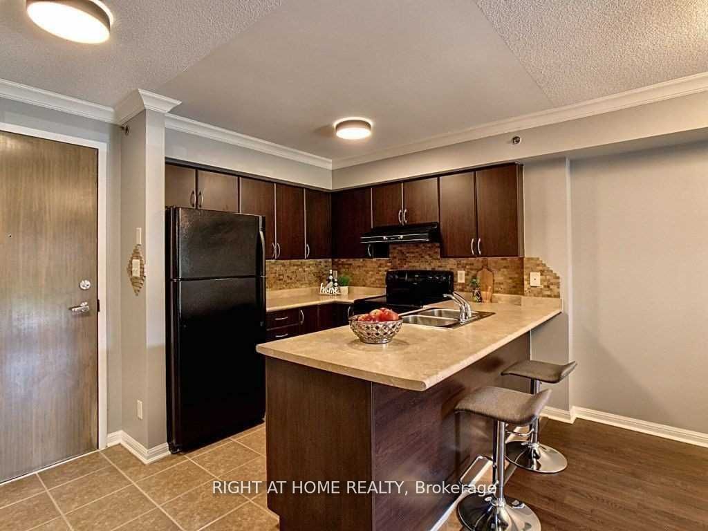 Unit 109 - 3070 Rotary Way N, Burlington 5