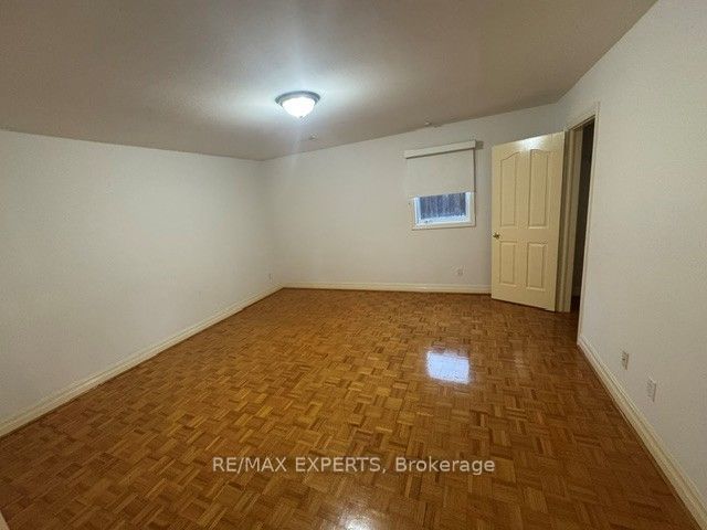 273 Gary Drive, North York 3