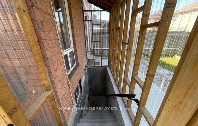 Unit Bsmt - 34 Brunswick Street, Brampton 2
