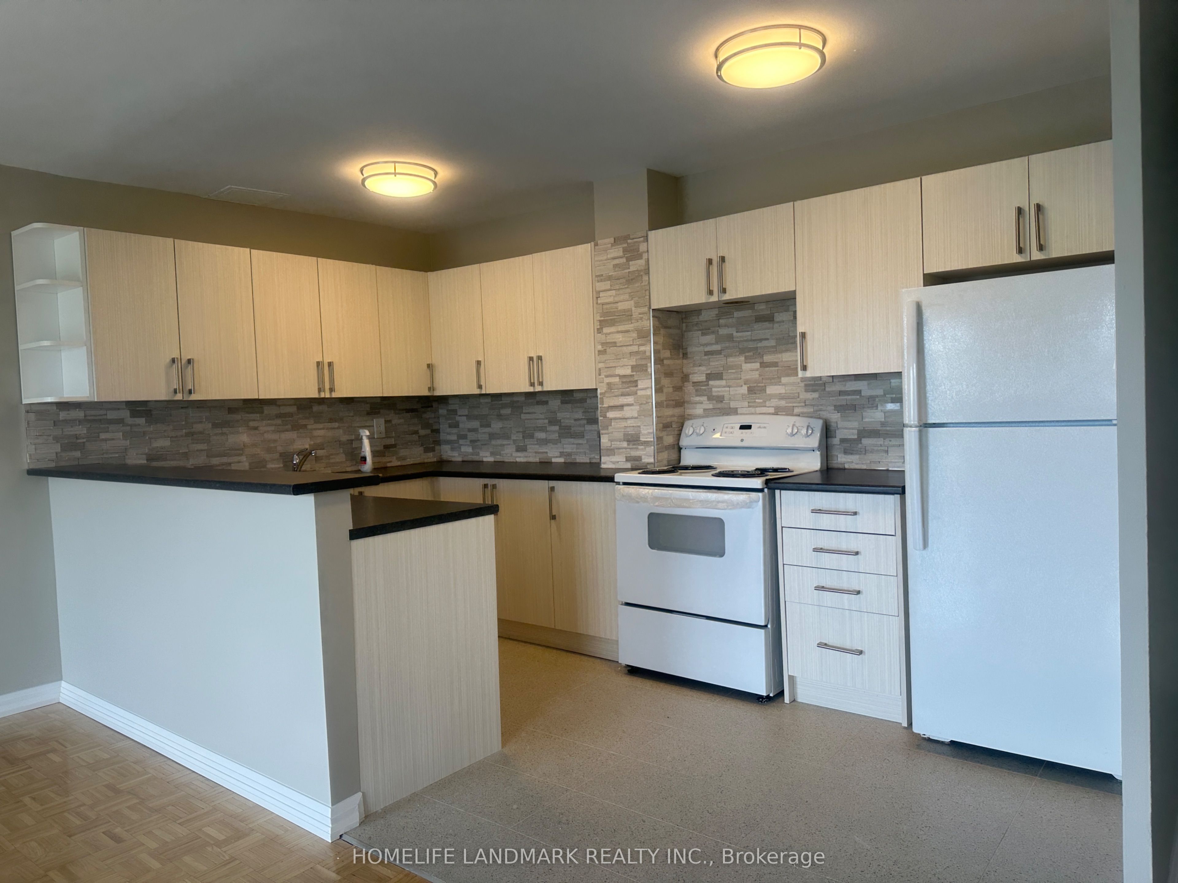 Unit 503 - 2385 Ontario Street, Oakville 4