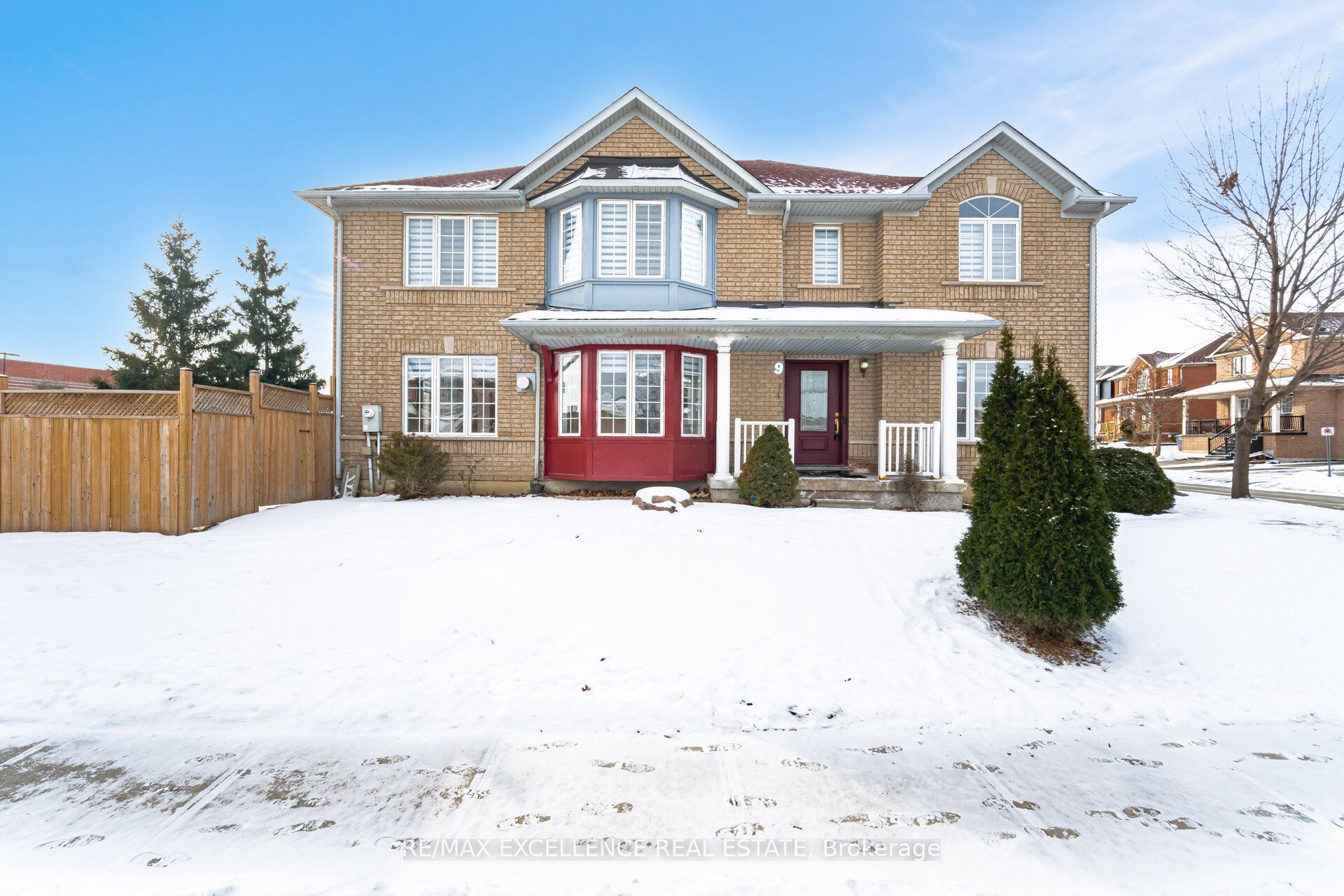 9 Continental Road, Brampton 2