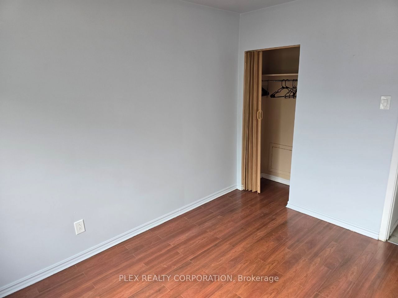 Unit 2 - 25A Milton Street, Etobicoke 5