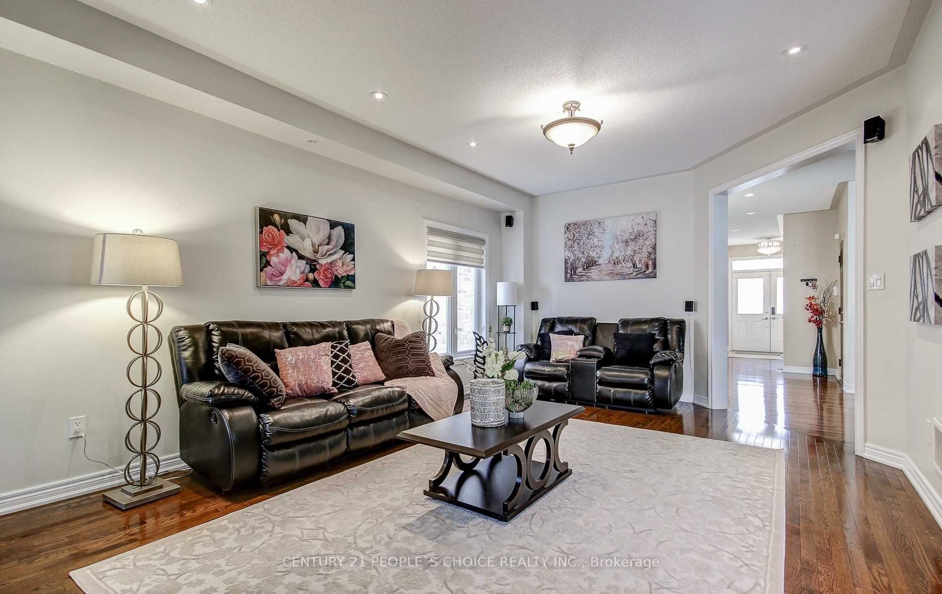Unit Upper - 3 Seastar Road, Brampton 4