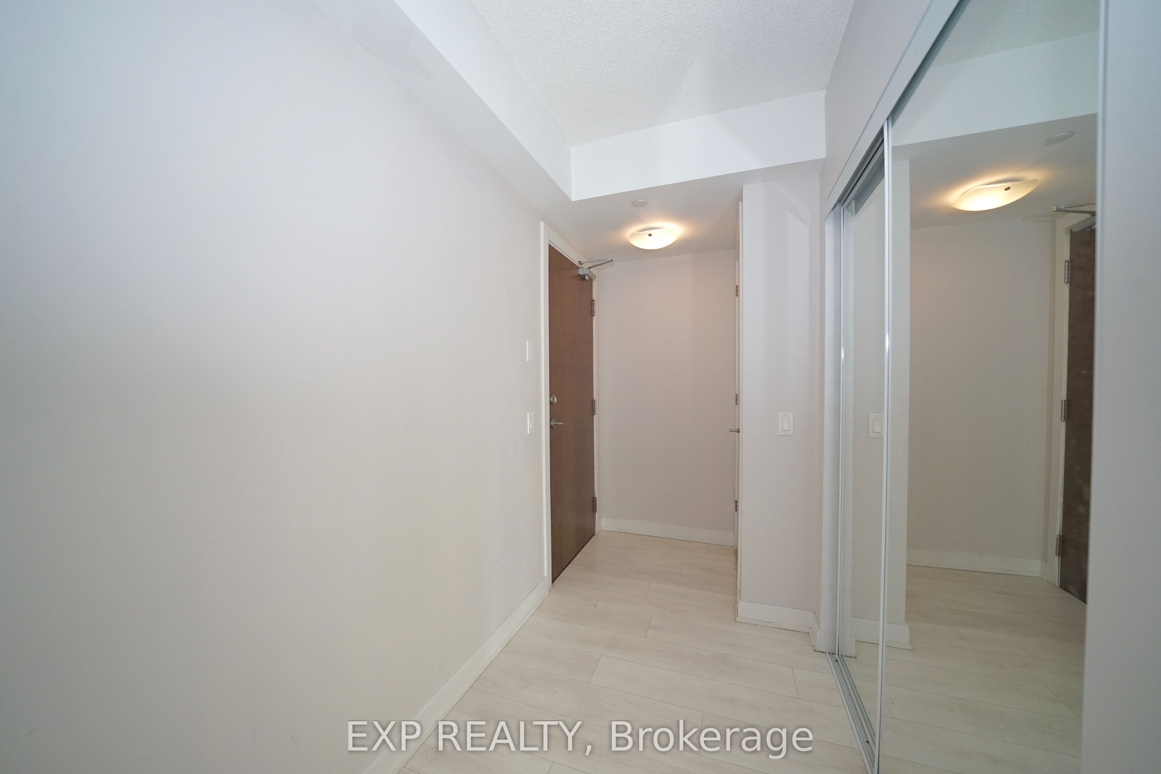 Unit 311 - 2220 Lake Shore Boulevard W, Etobicoke 4