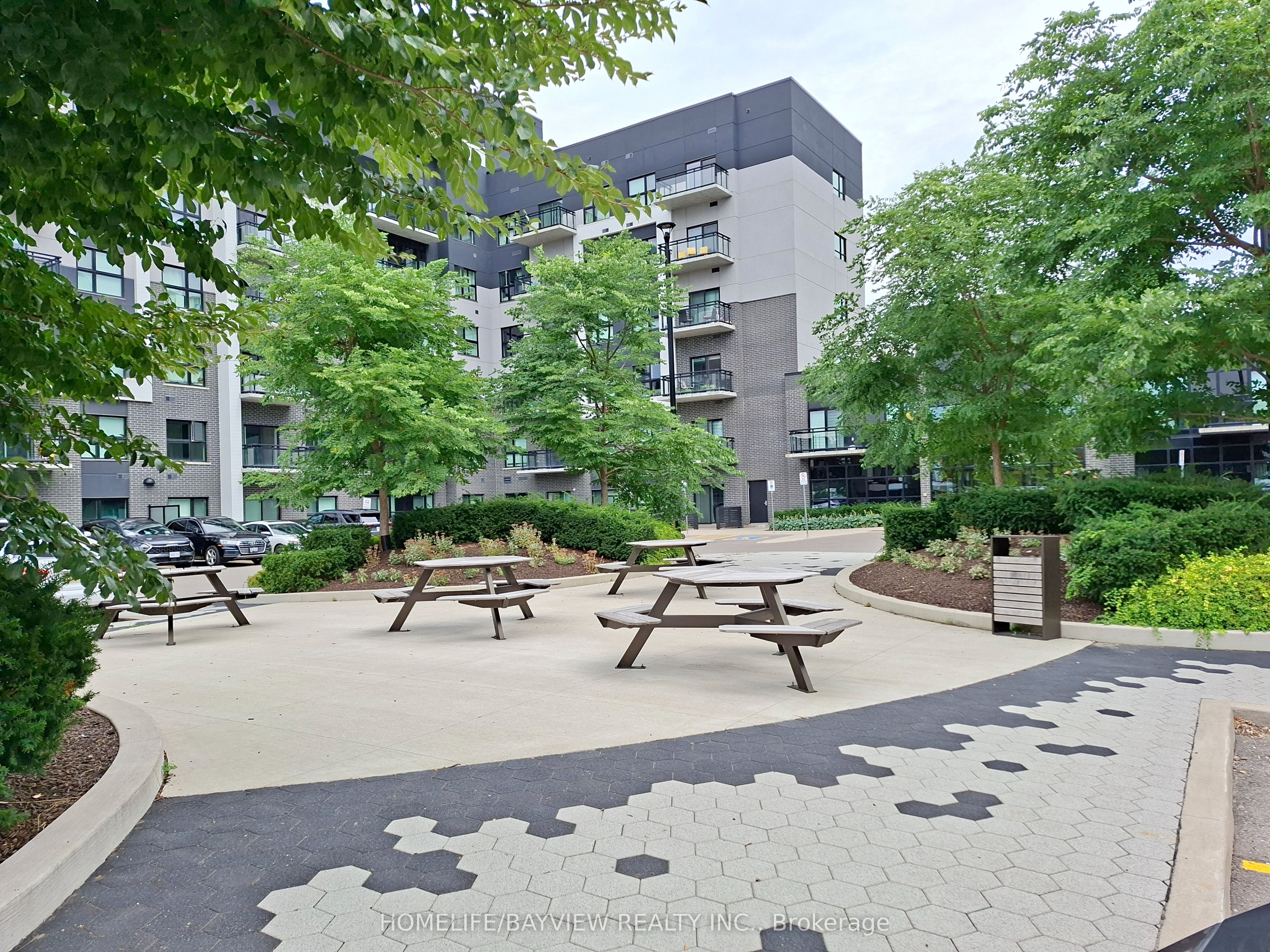 Unit 315 - 102 Grovewood Common, Oakville 3