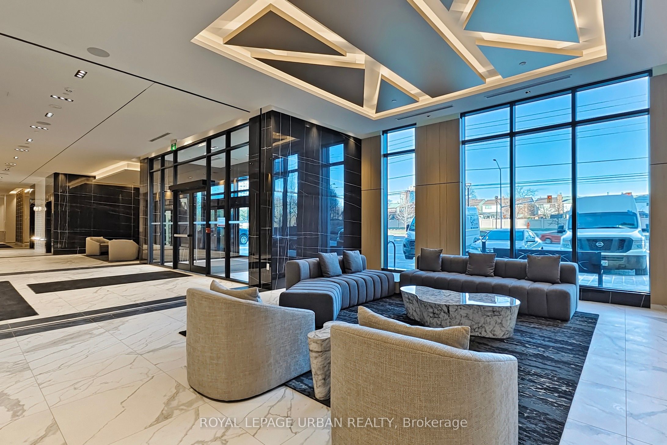 Unit 1108 - 204 Burnhamthorpe Road E, Mississauga 4