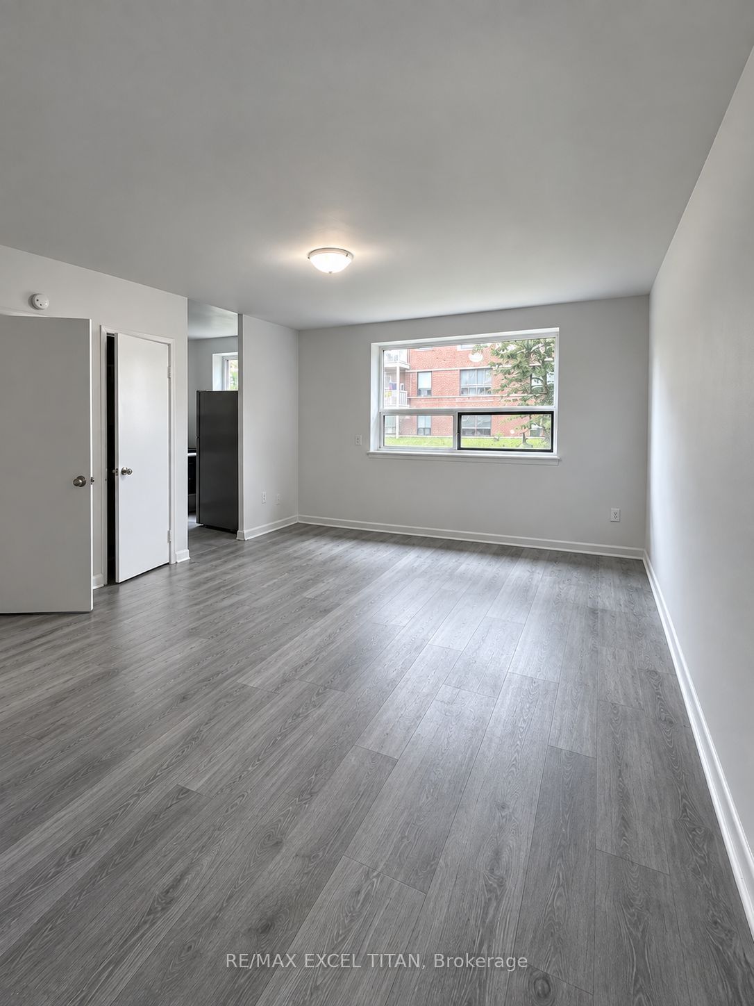 Unit 101 - 4 Hill Heights Road, Etobicoke 4
