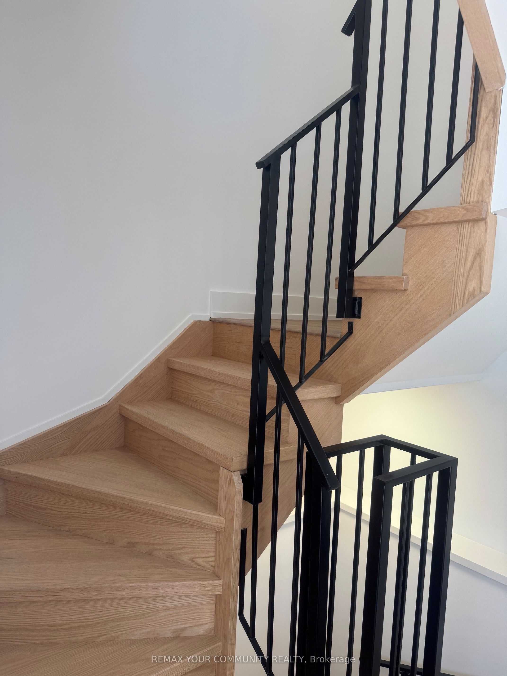 Unit Garden Suite - 222 Belgravia Avenue, Toronto 4