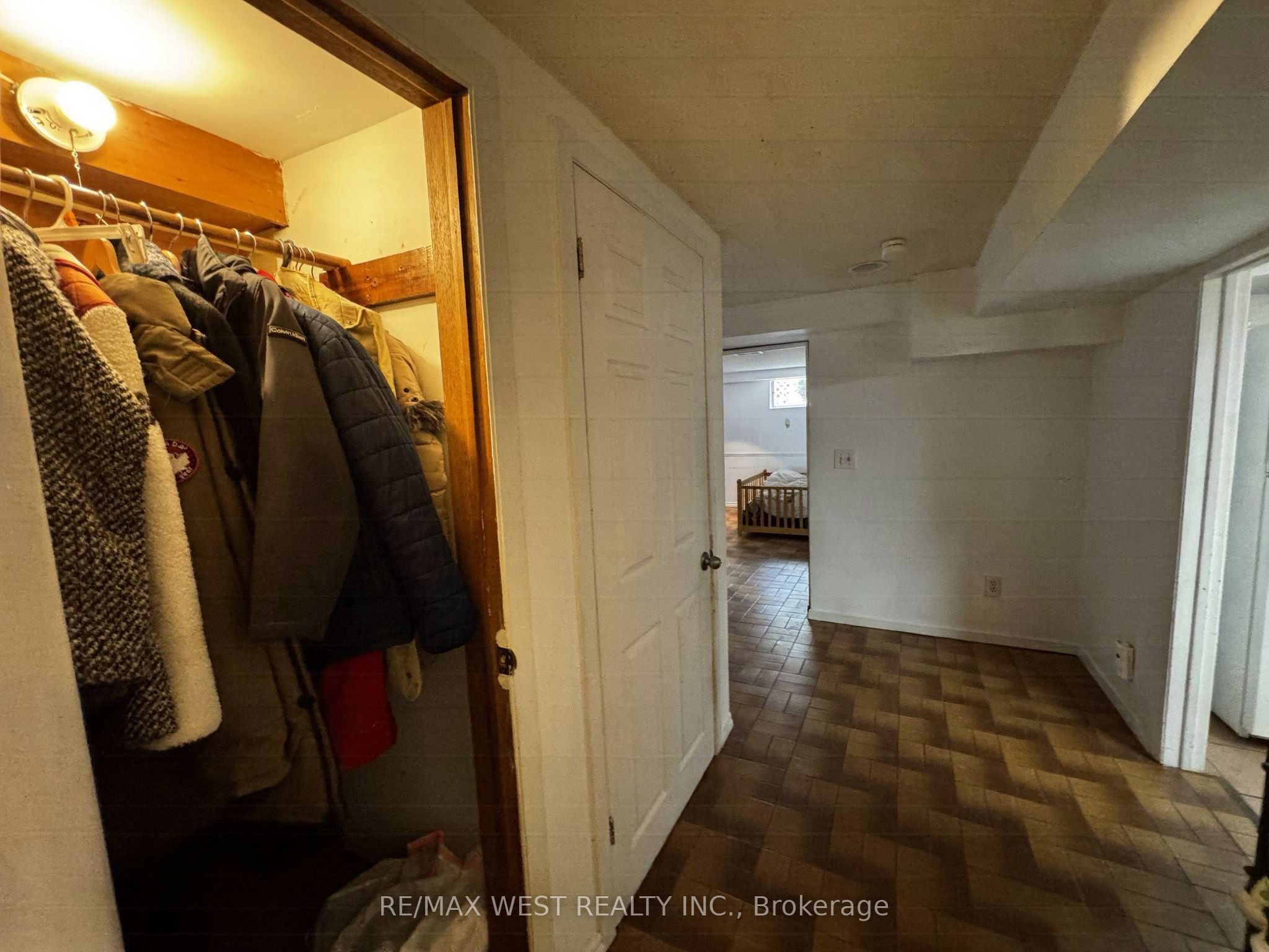 Unit Lower Level - 31 Valencia Crescent, North York 4