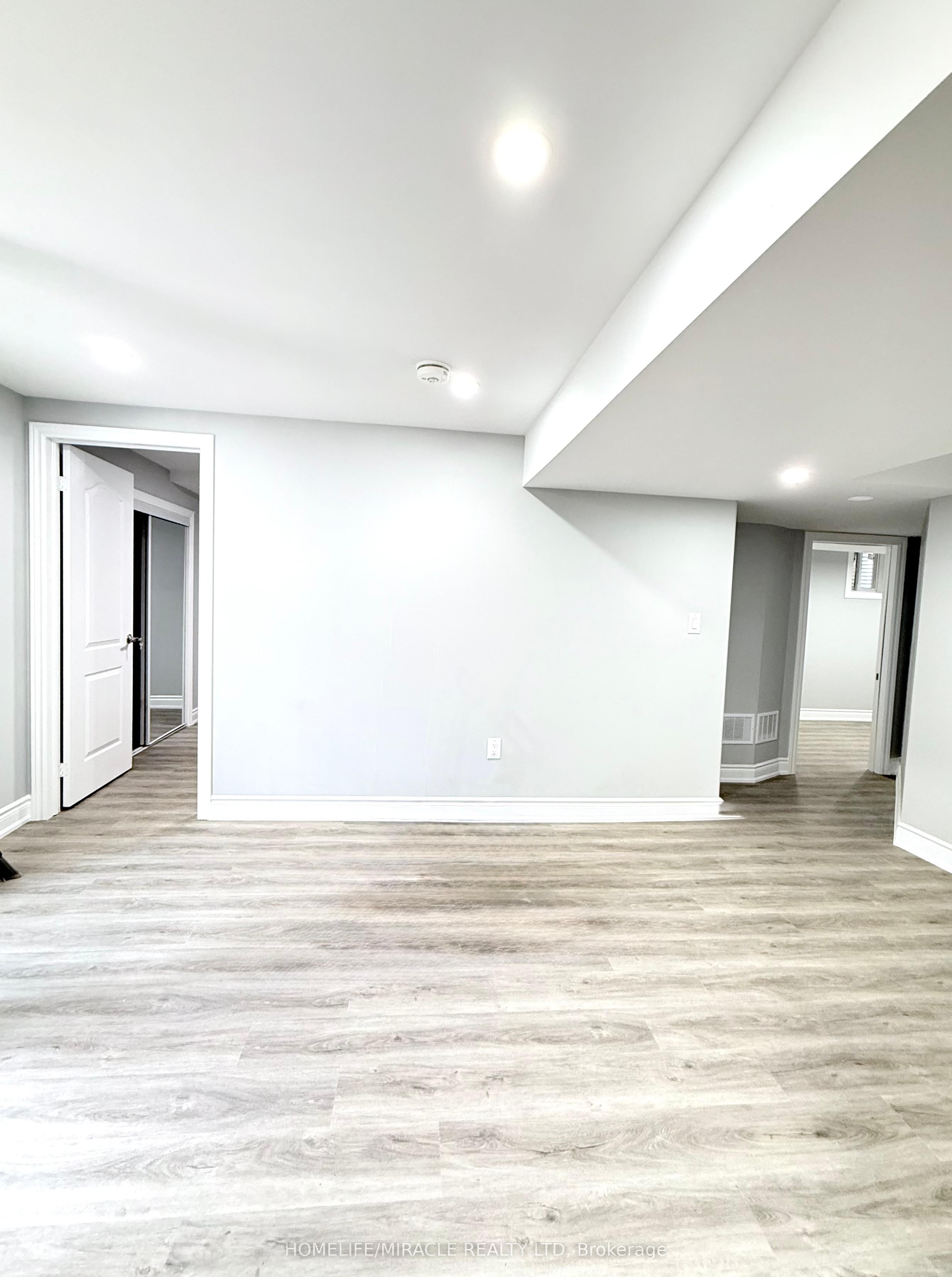 Unit BSMT - 49 Ponymeadow Way, Brampton 5