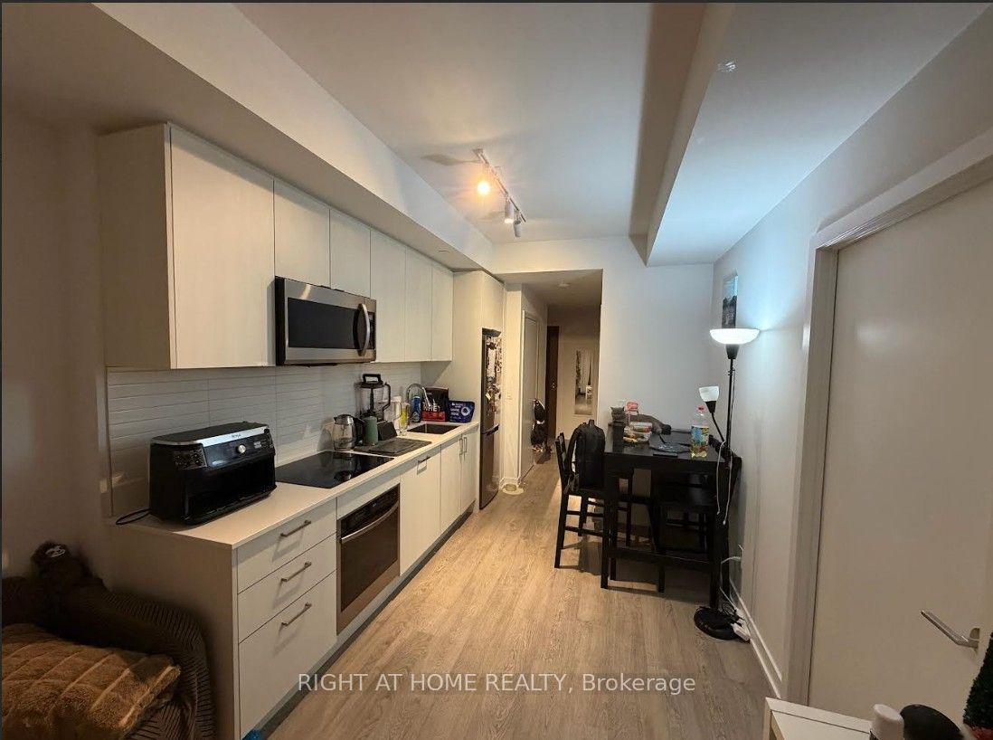 Unit 1203 - 1926 Lake Shore Boulevard W, Toronto 3