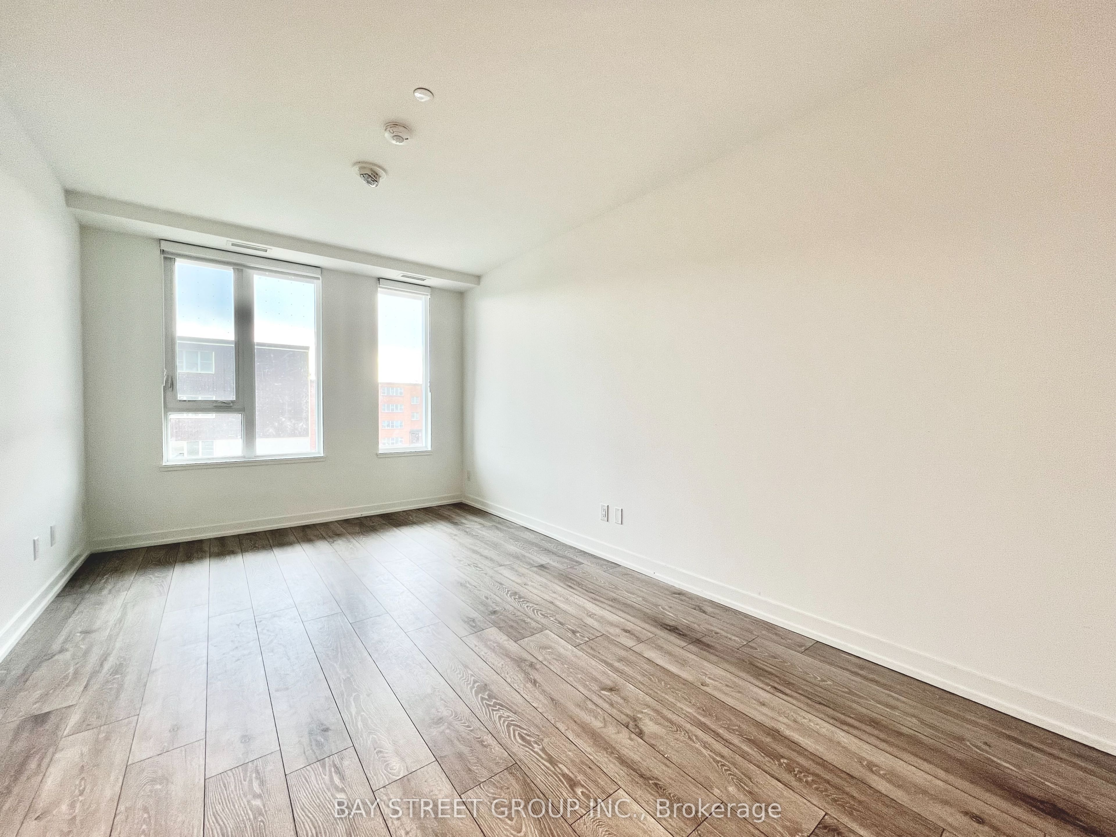Unit 209 - 11 Maryport Avenue, North York 4