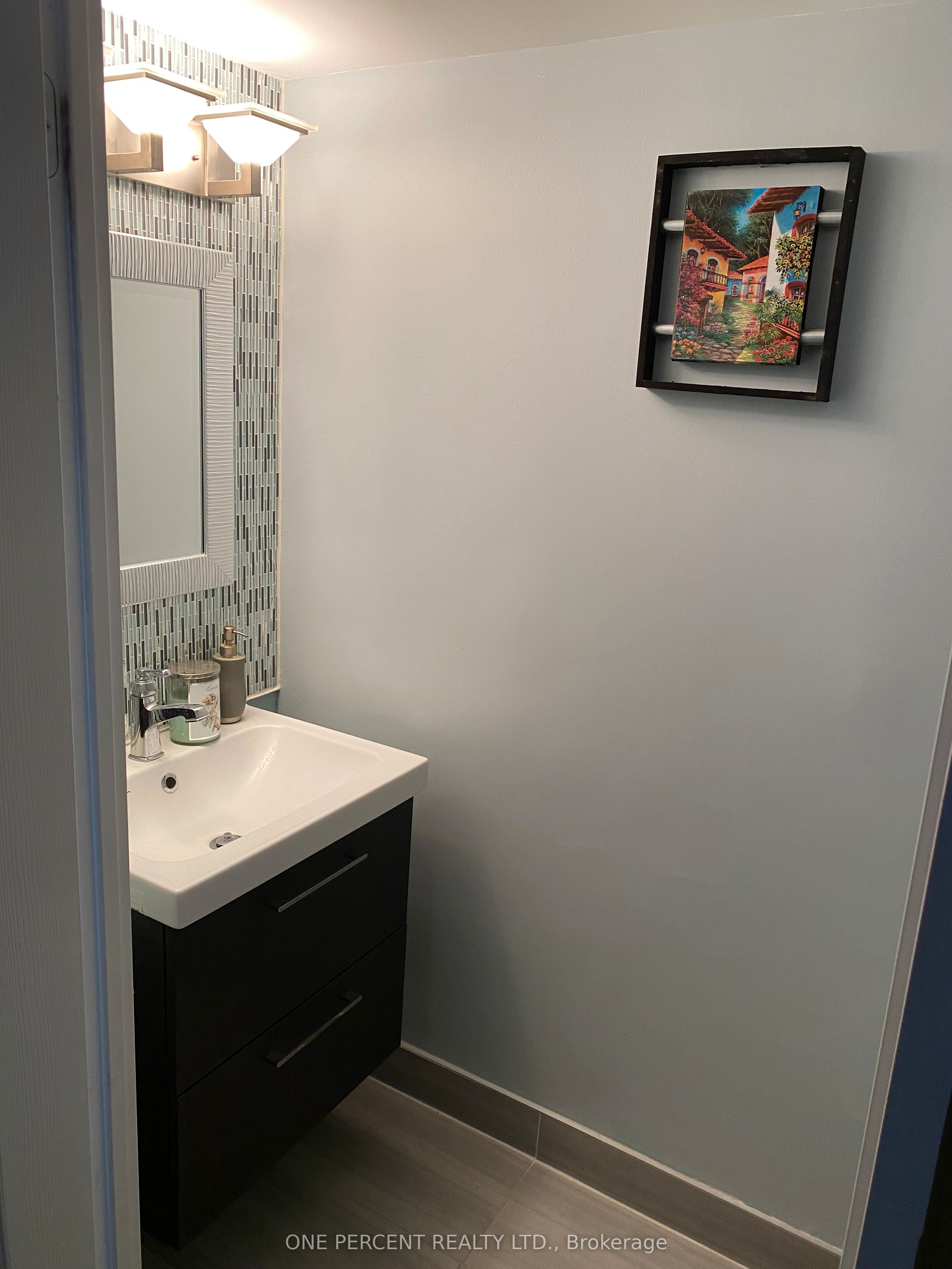 Unit 622 - 250 Manitoba Street, Etobicoke 5