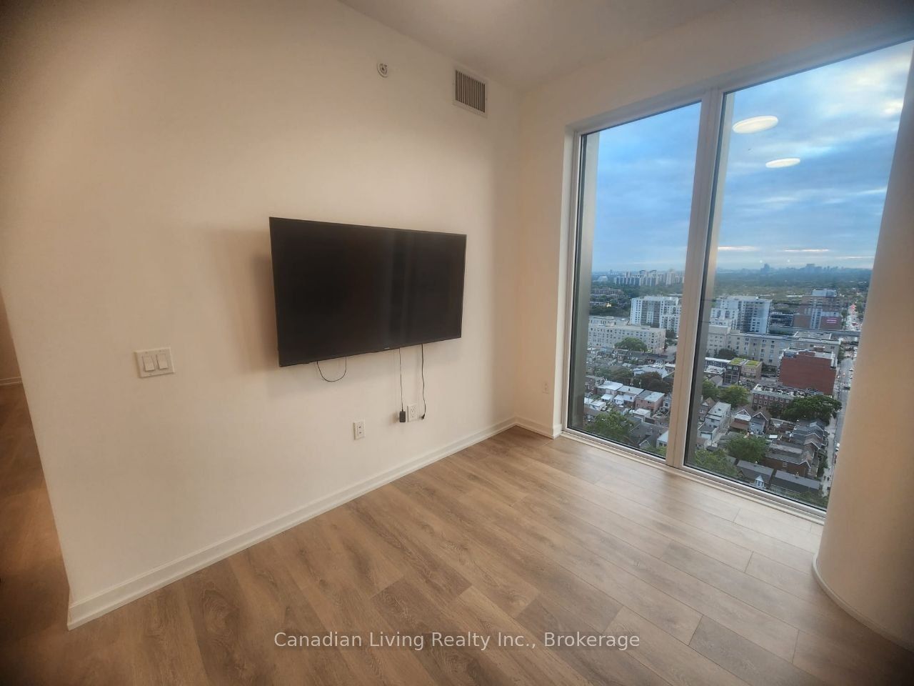 Unit 2203 - 10 Graphophone Grove, Toronto 4