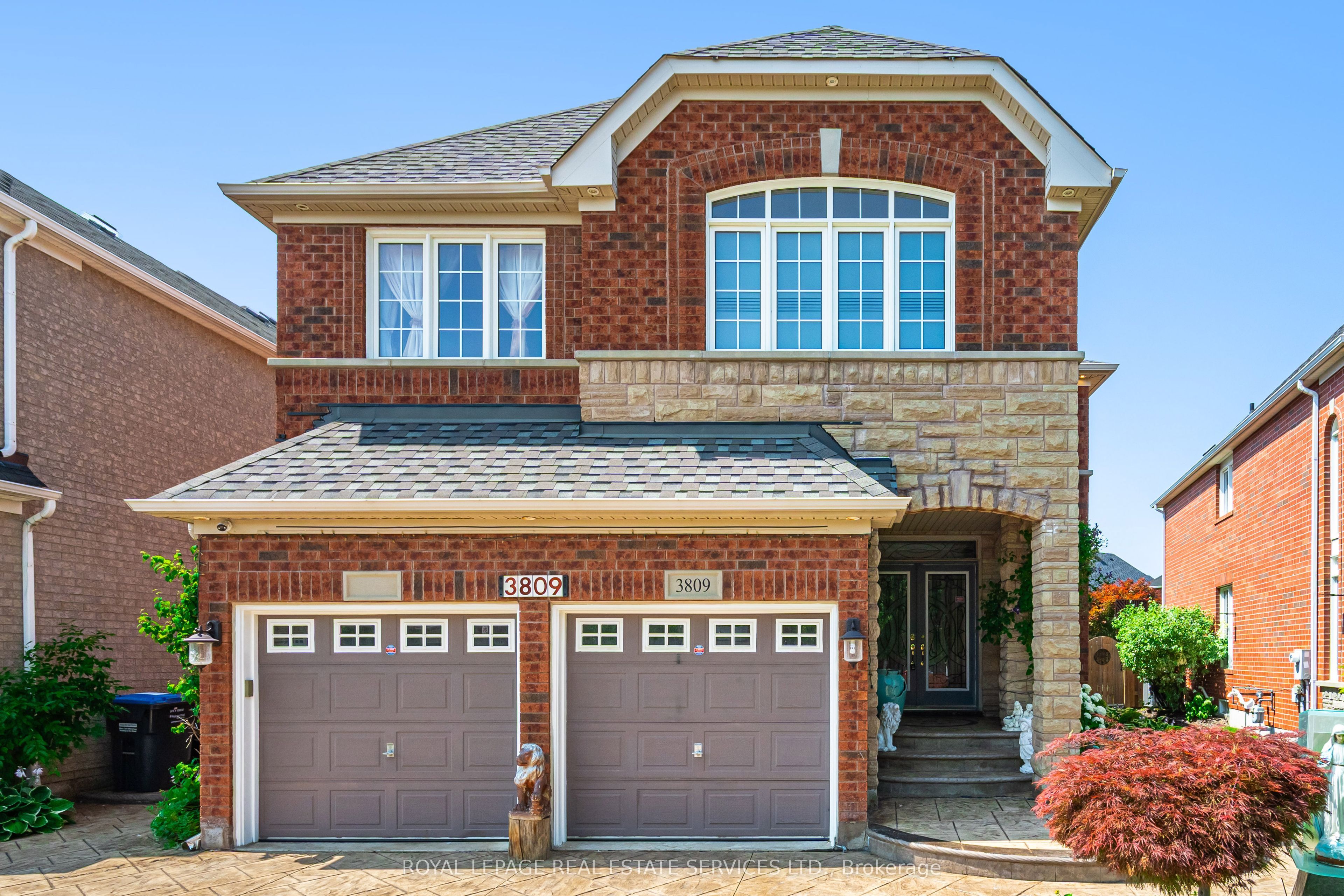 3809 Candlelight Drive, Mississauga 3