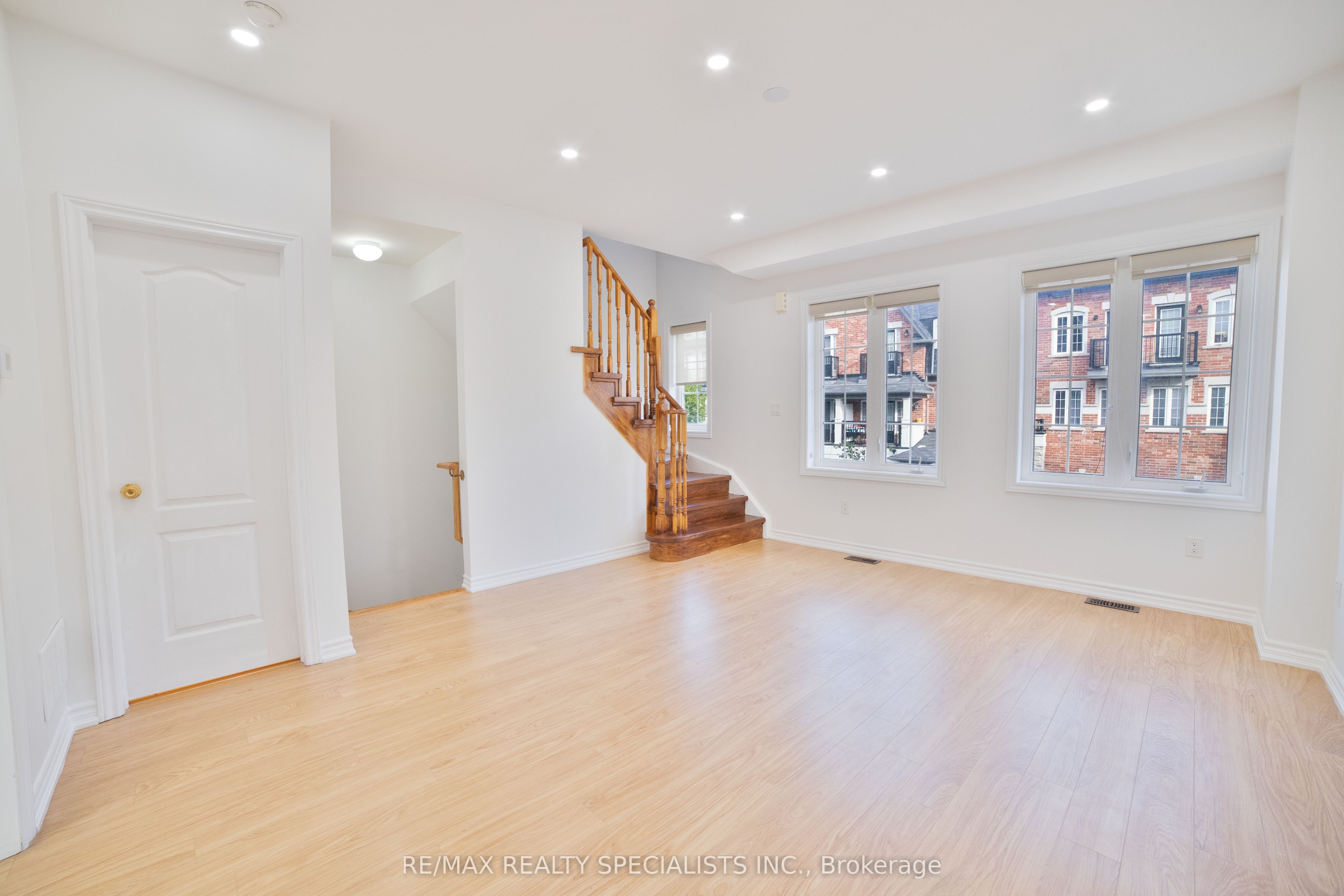 52 Kayak Heights, Brampton 3