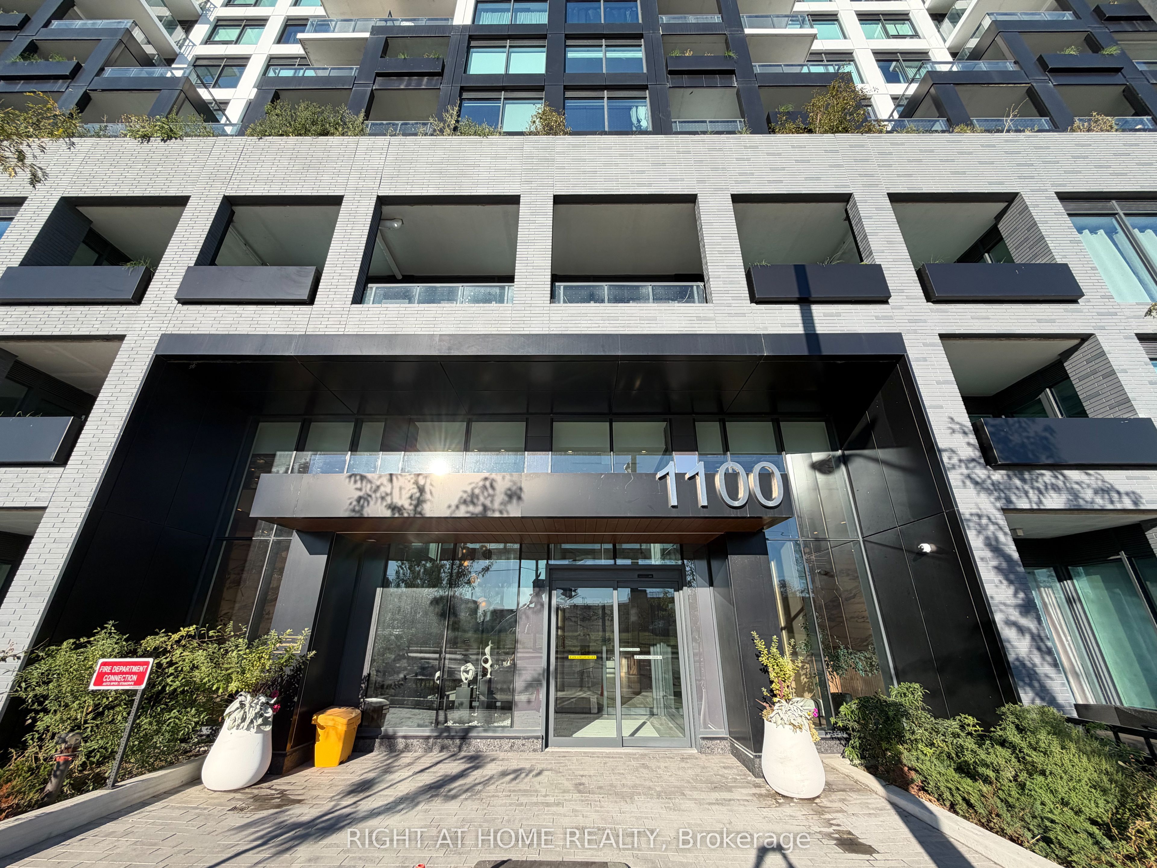 Unit 207 - 1100 Sheppard Avenue W, North York 3