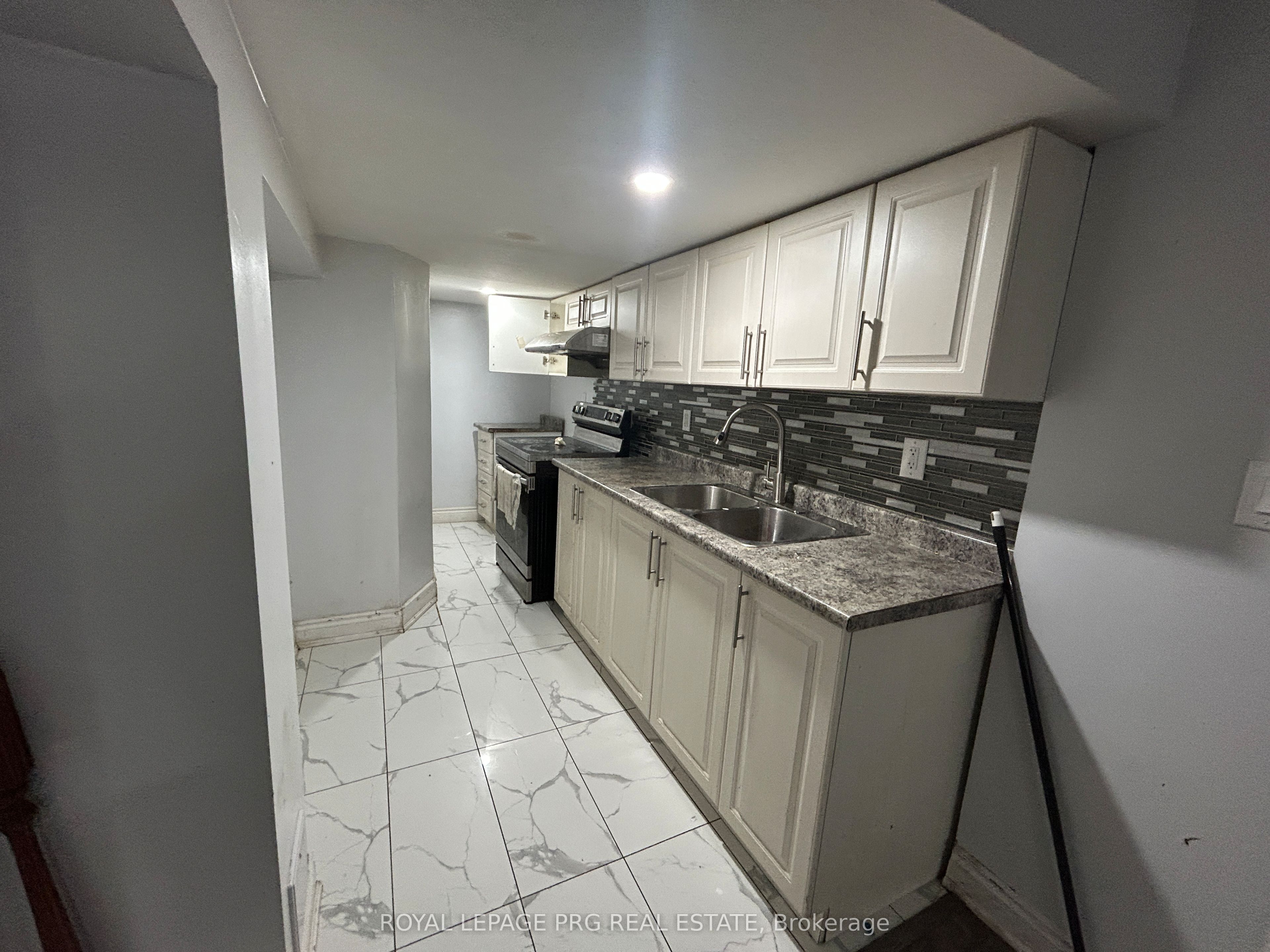 Unit A - 11 Villagewood Street, Brampton 3