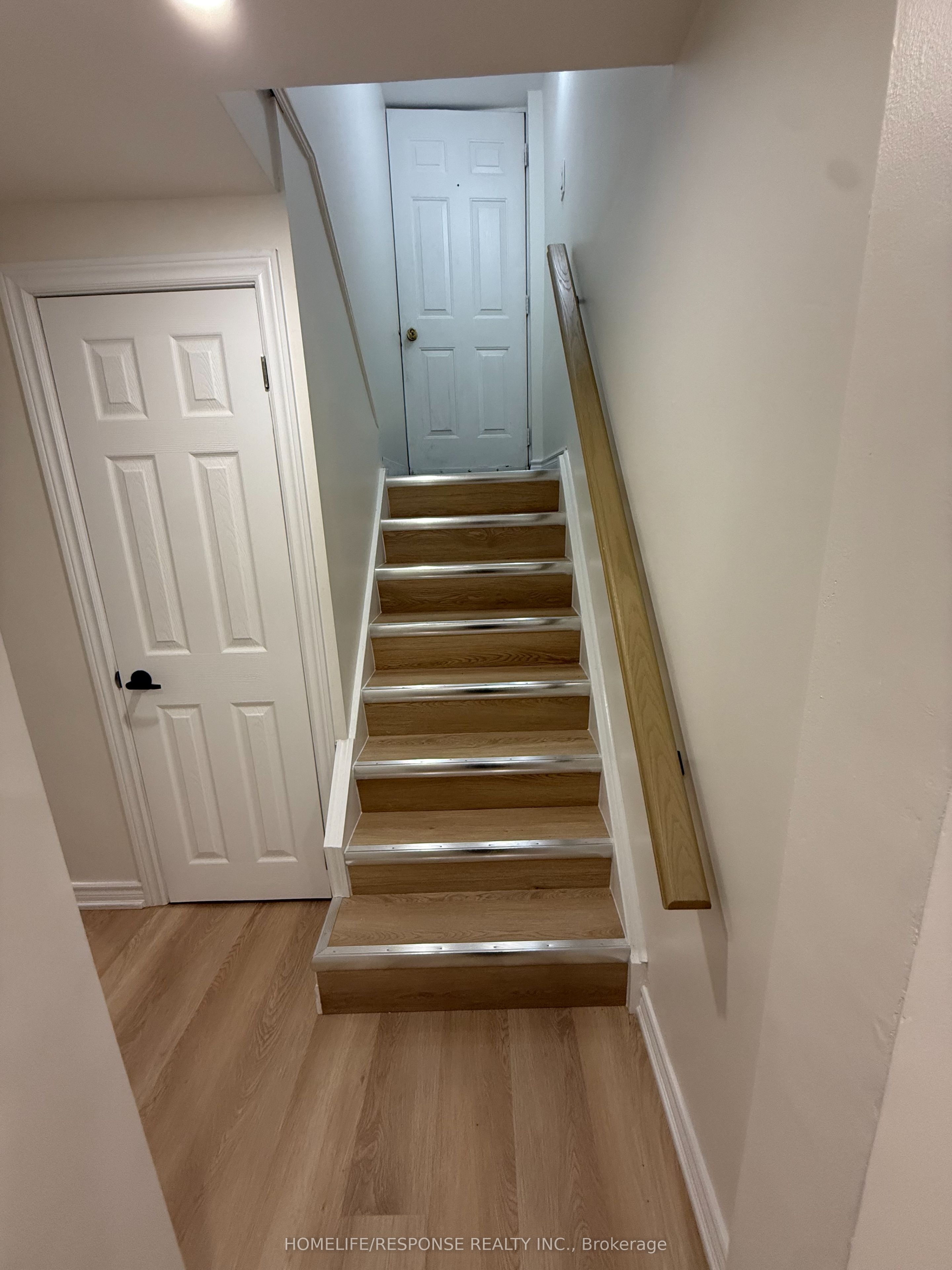 208 Lake Promenade, Etobicoke 2