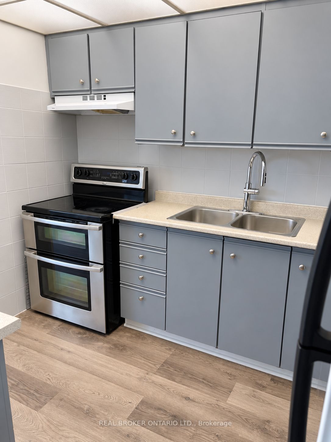 Unit 414 - 455 Sentinel Road, North York 3