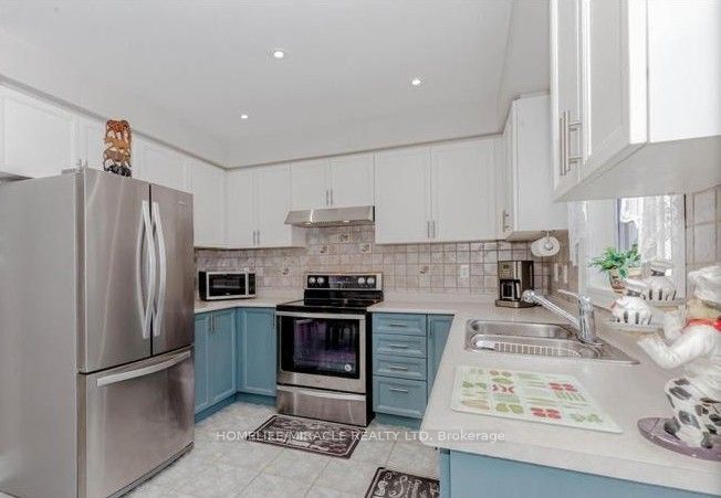 58 Summerdale Crescent, Brampton 4