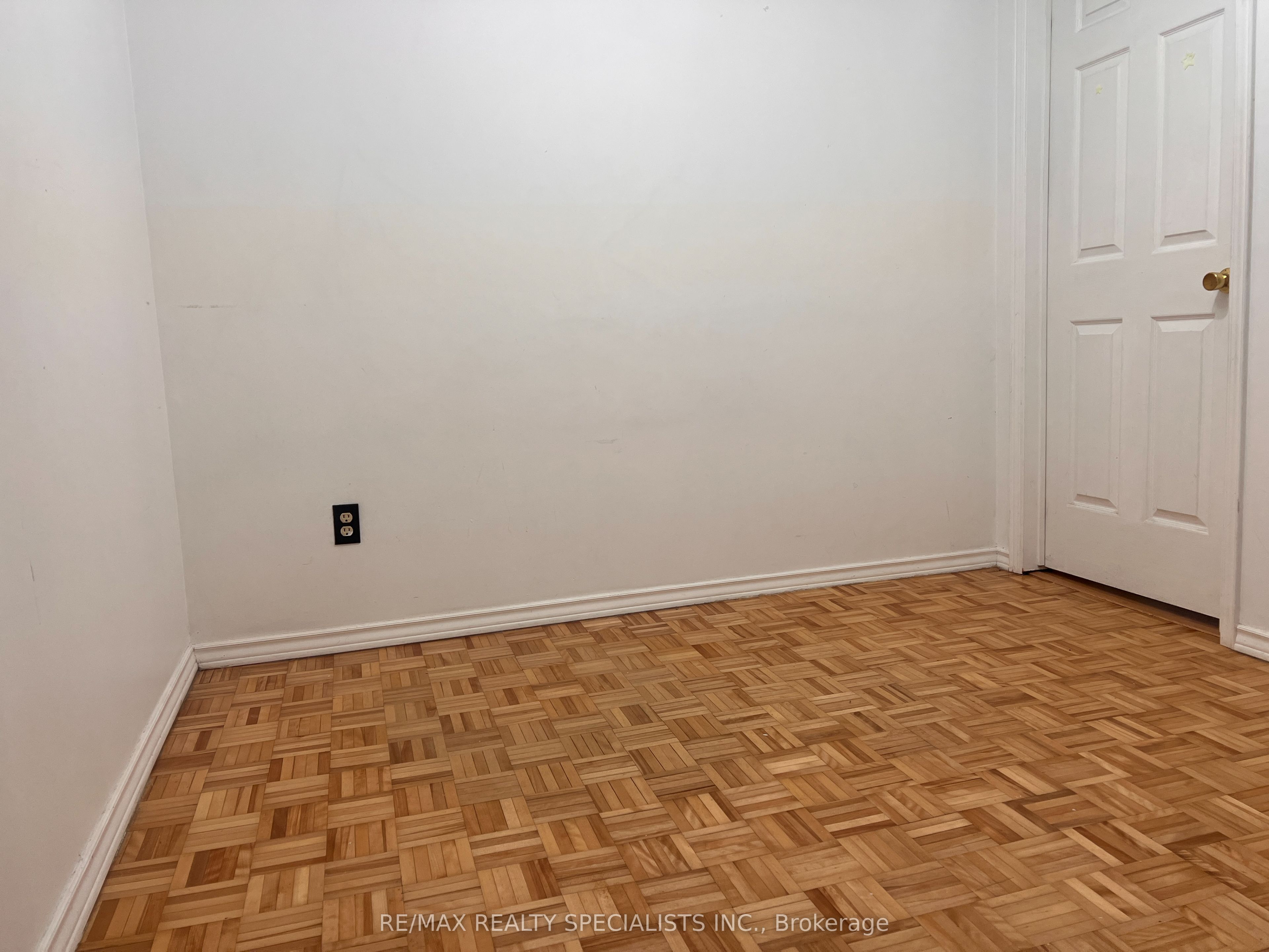Unit Basement - 3156 Mccarron Crescent, Mississauga 3