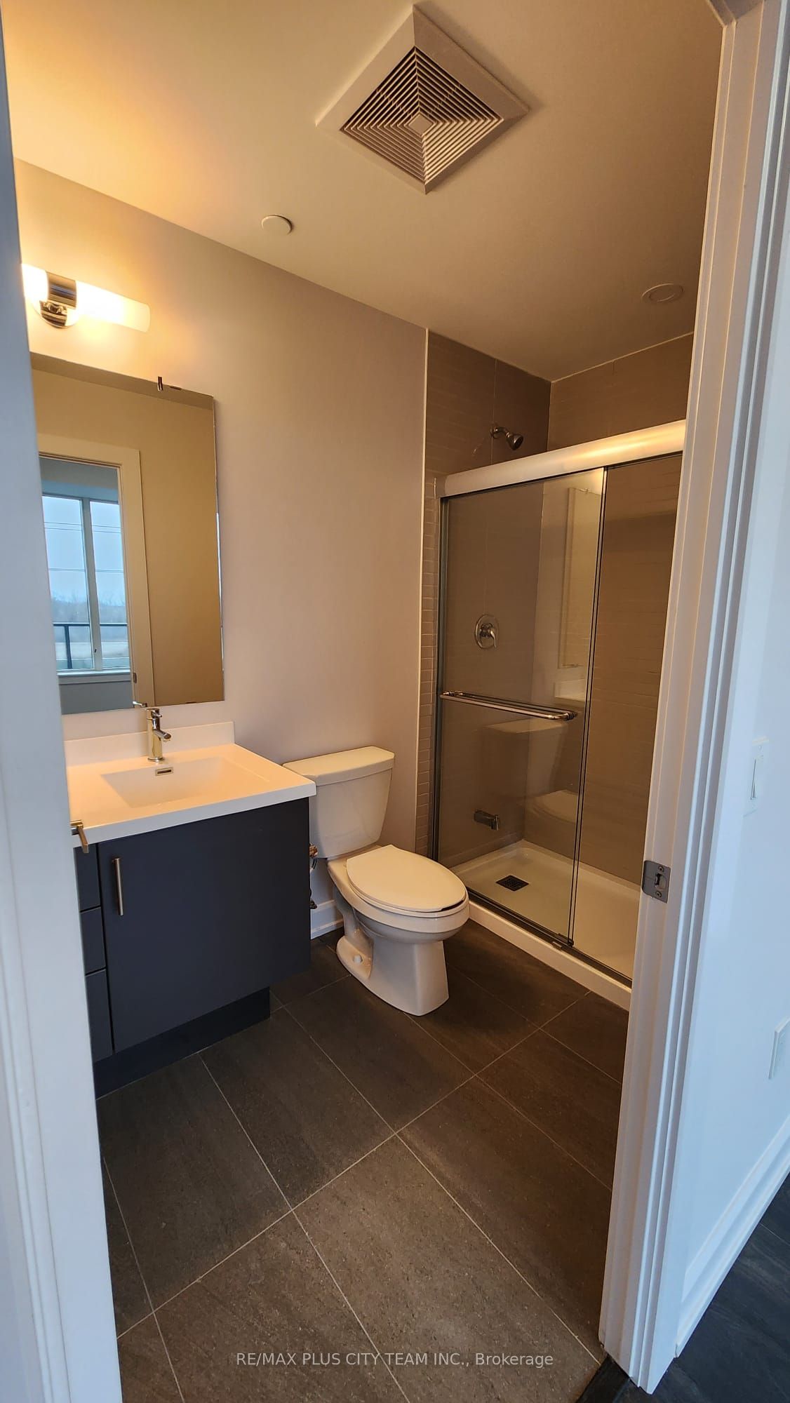 Unit 414 - 3220 William Coltson Avenue, Oakville 5