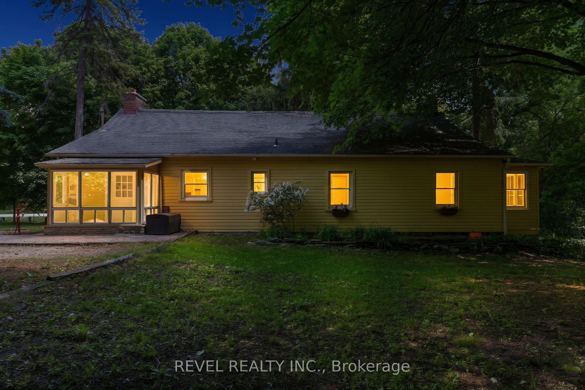 41 Mill Street, Mississauga 4