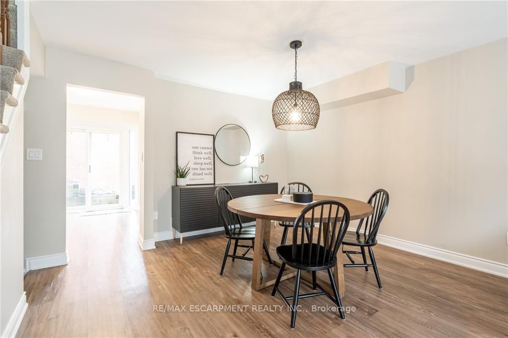 Unit 118 - 895 Maple Avenue, Burlington 3