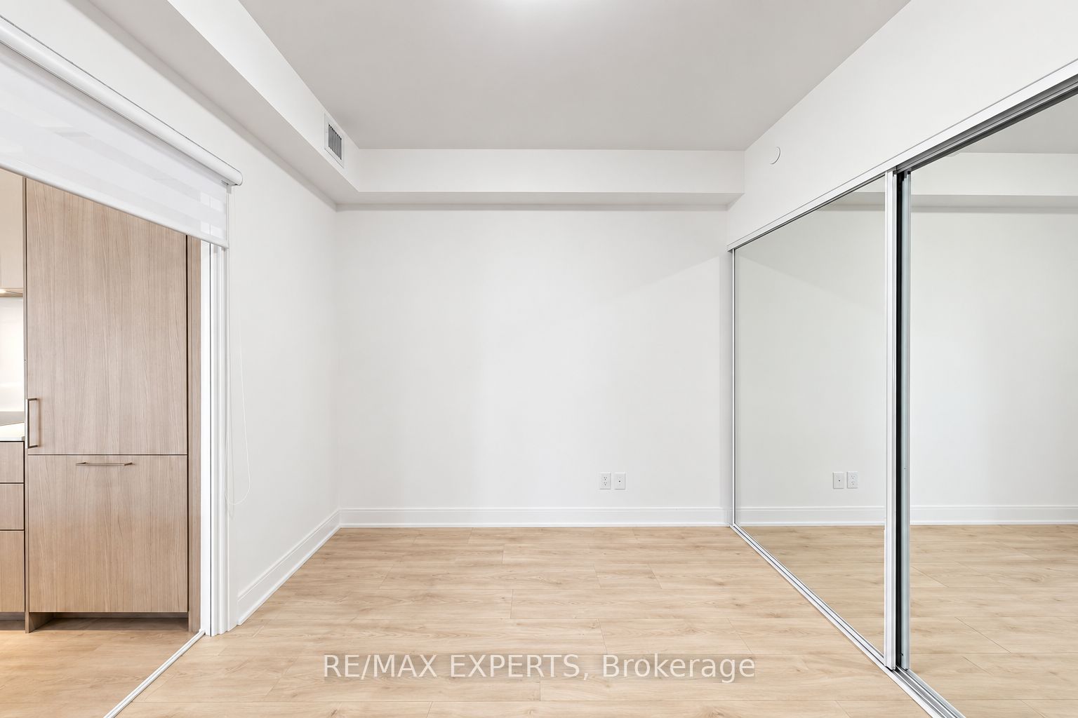 Unit 305 - 70 Annie Craig Drive, Etobicoke 4