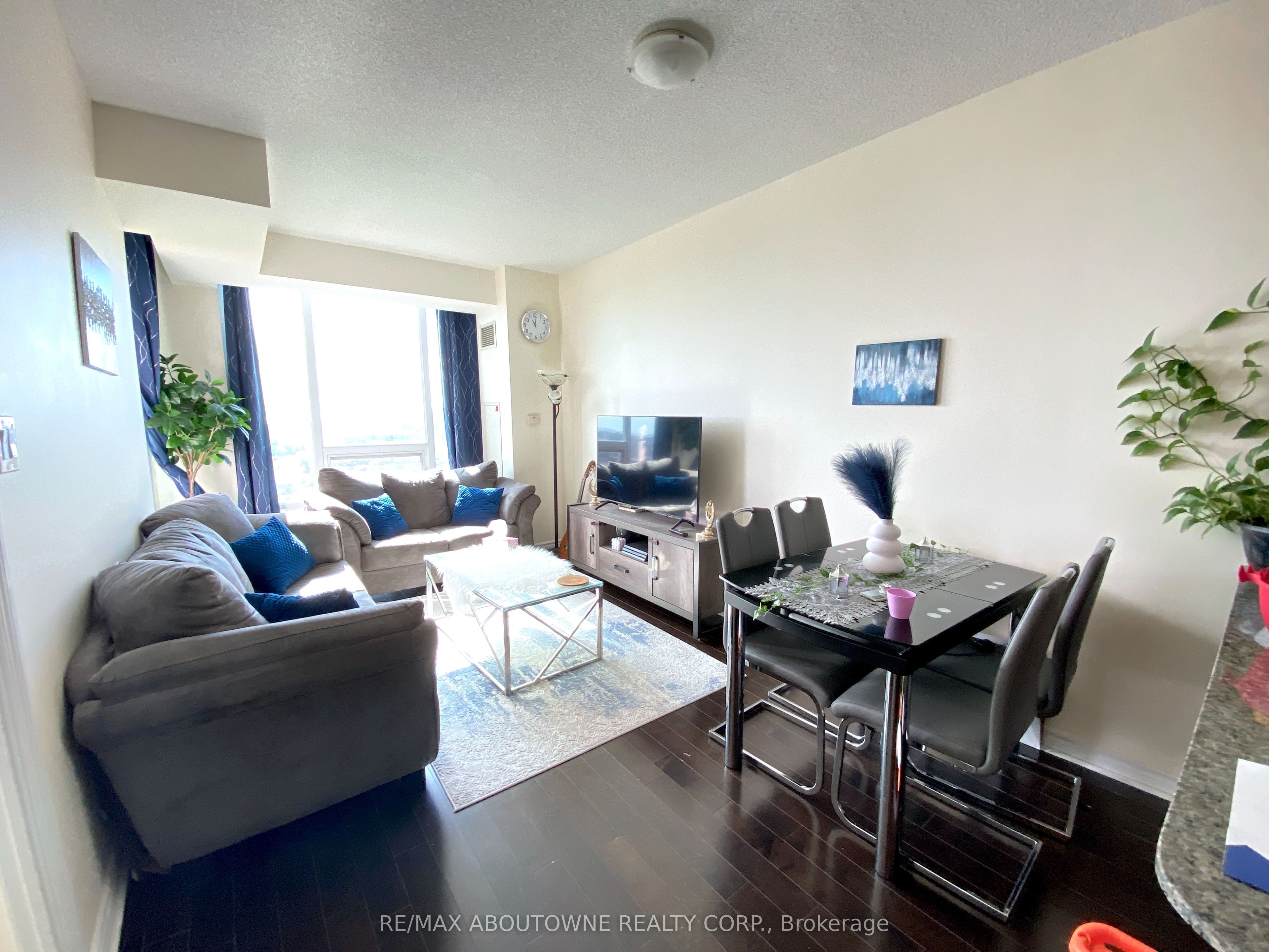 Unit 1712 - 3525 Kariya Drive, Mississauga 5