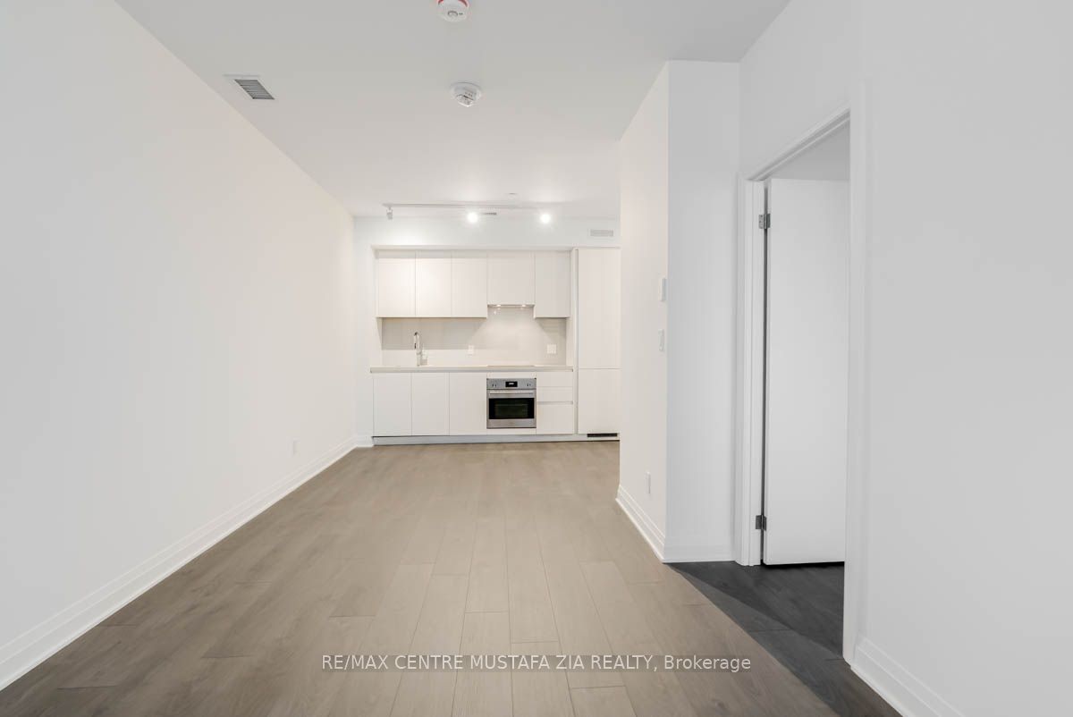 Unit 611 - 4015 The Exchange, Mississauga 5