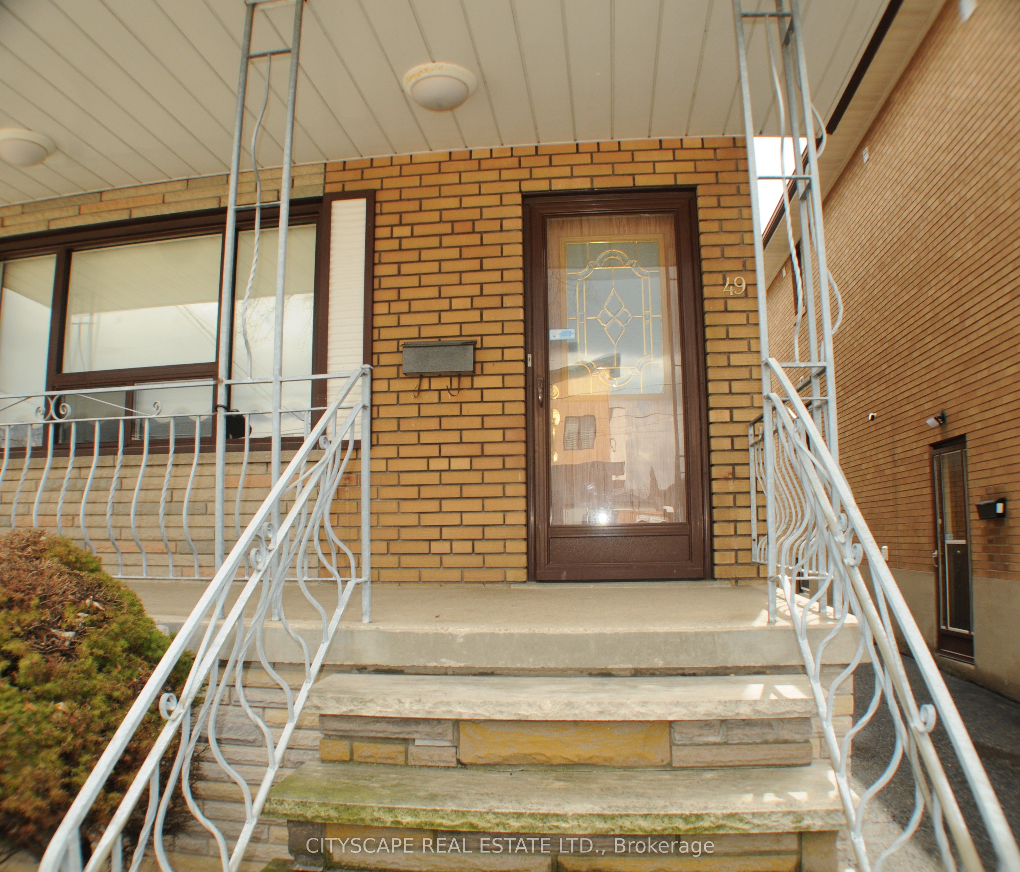 Unit Upper floor - 49 Algoma Street, Etobicoke 4
