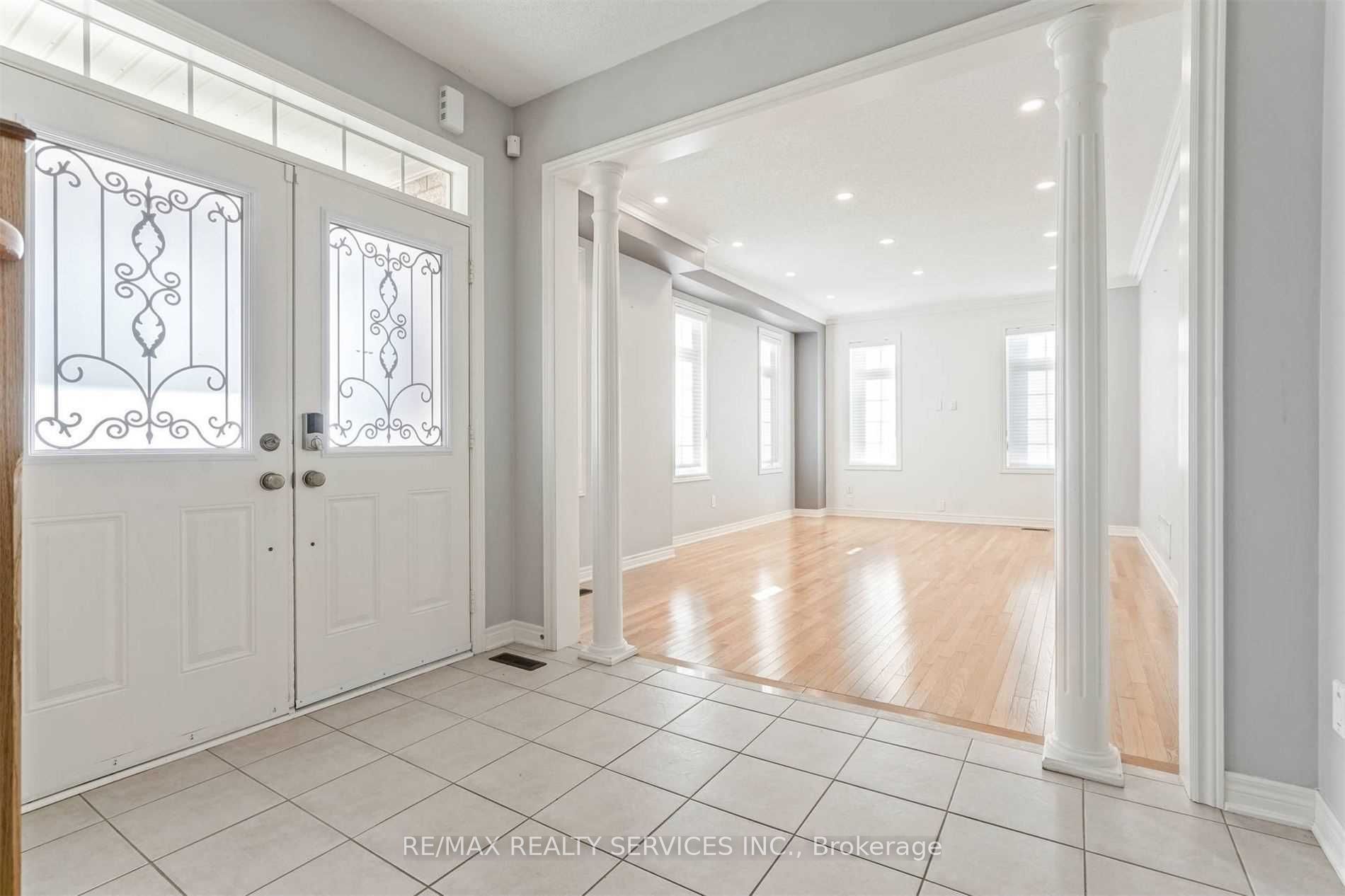 Unit Upper - 3 Coolwater Drive, Brampton 3