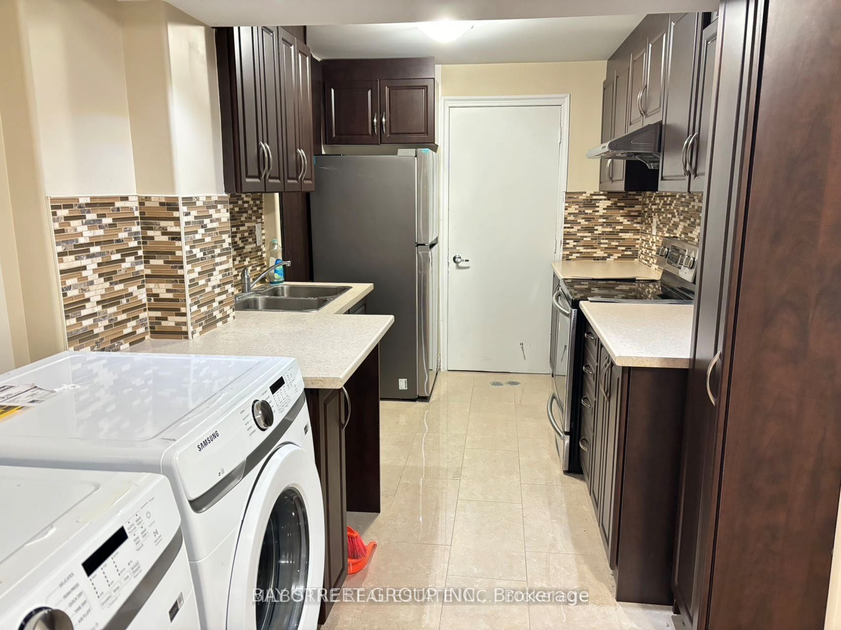 Unit Basement - 9 Bluffmeadow Street, Brampton 4