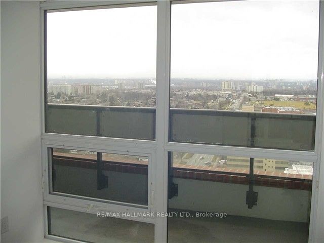 Unit 2001 - 830 Lawrence Avenue W, North York 5