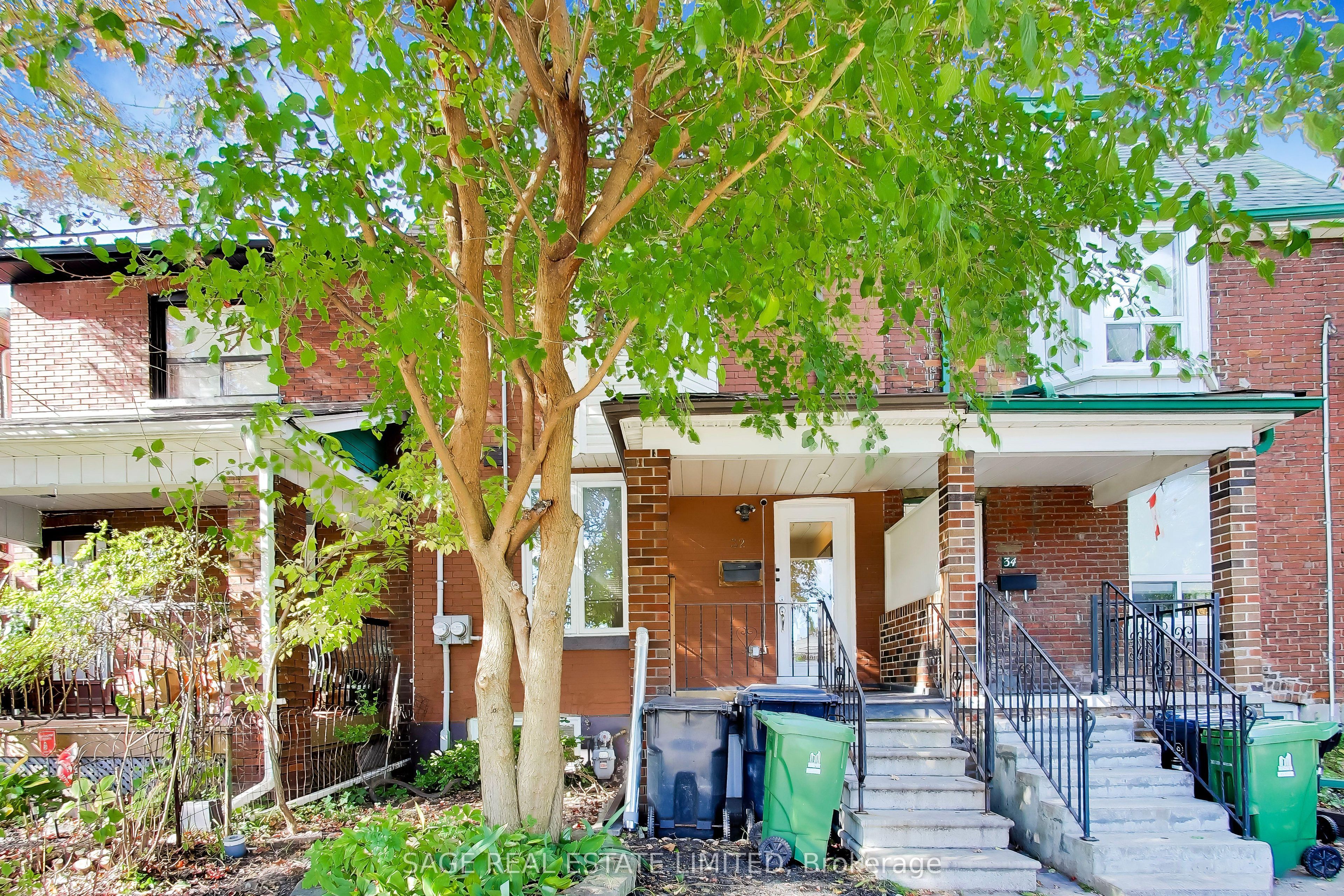 Unit Main - 32 Castleton Avenue, Toronto 2