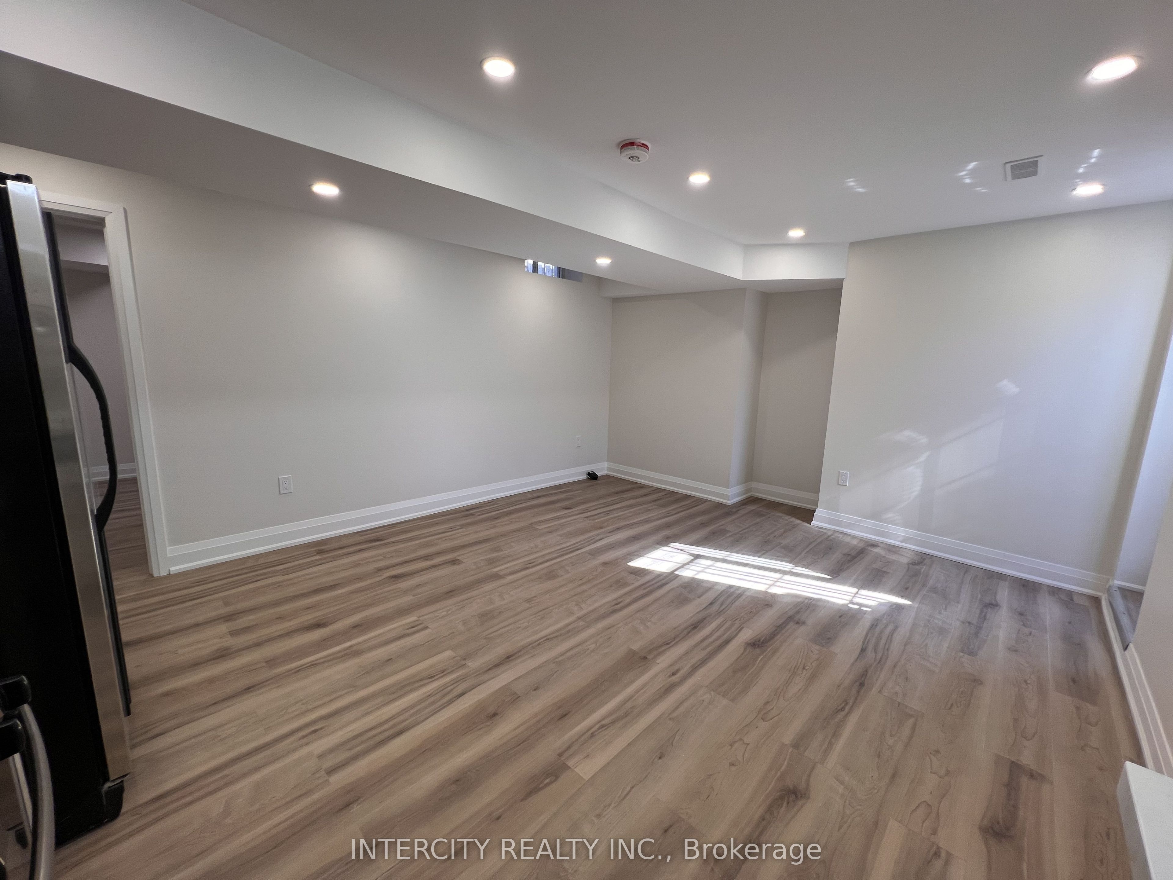 Unit Basement - 50 Barber Drive, Halton Hills 3
