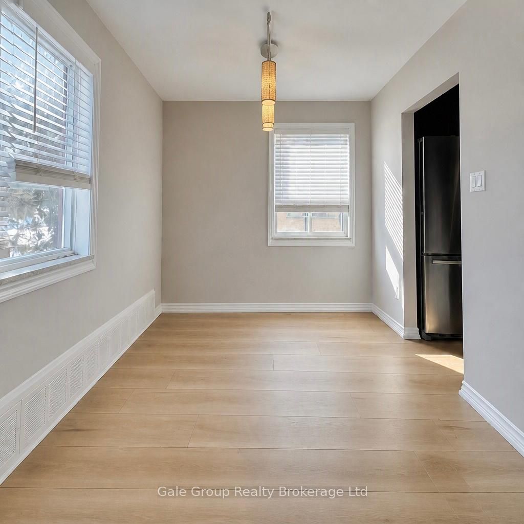 Unit Unit-6 - 25 Paisley Boulevard E, Mississauga 3
