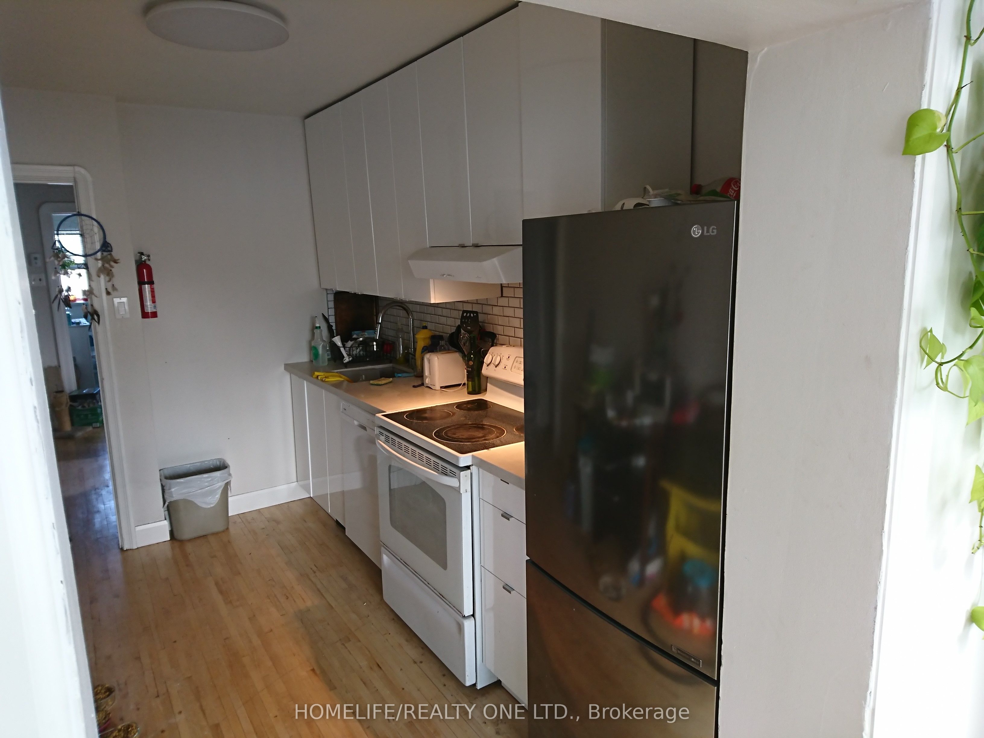 Unit 2 - 2301 Eglinton Avenue W, Toronto 2