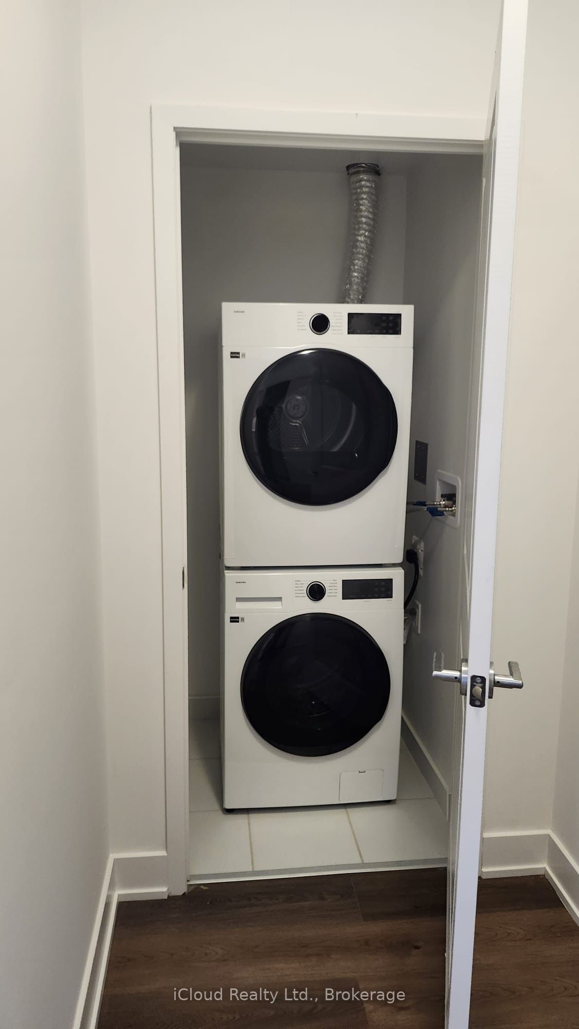Unit 106 B - 115 Nipissing Road, Milton 5