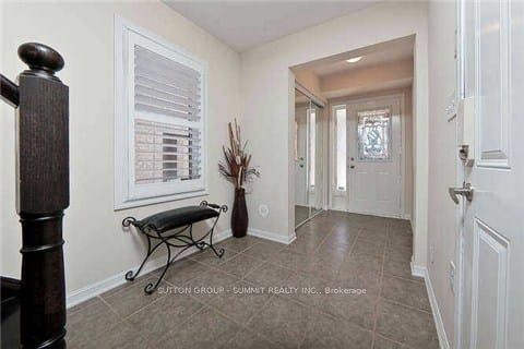 23 BEVINGTON Road, Brampton 2