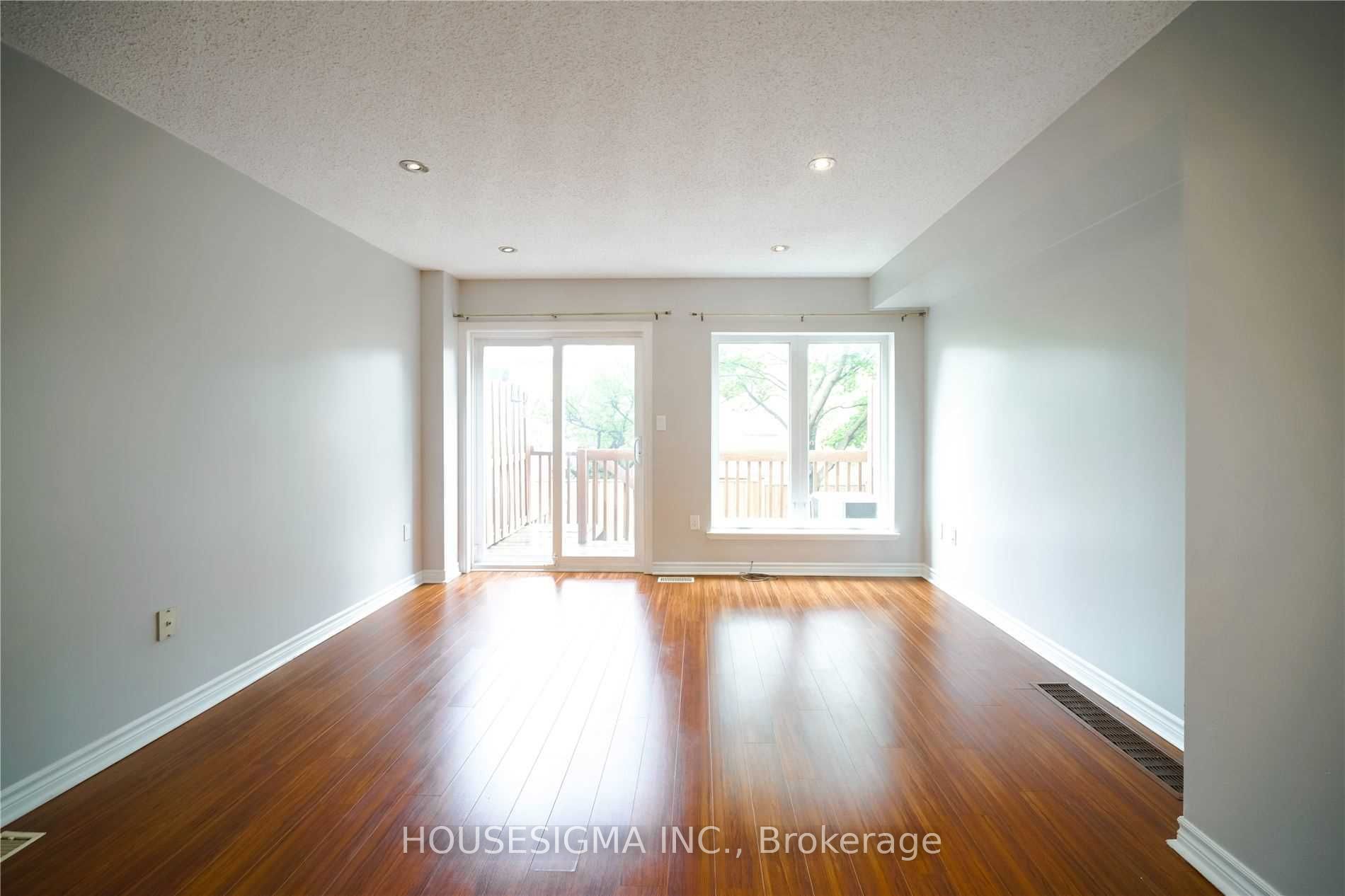 Unit 21 - 80 Strathaven Drive, Mississauga 2