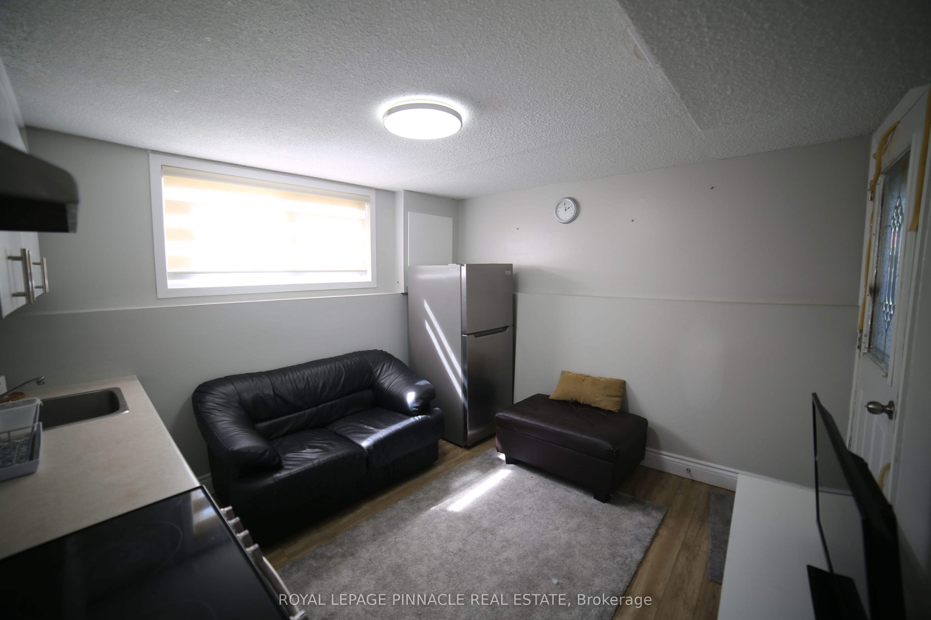 Unit Basement - 2888 Glace Bay Road, Mississauga 5